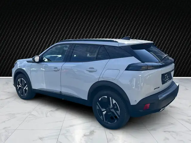 Peugeot 2008 view 3