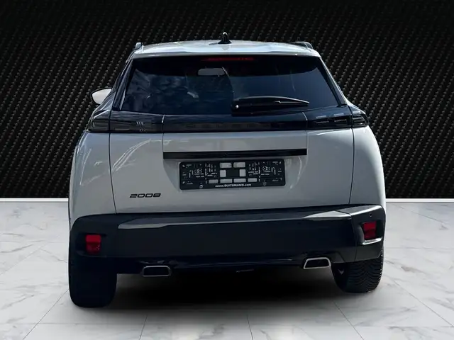 Peugeot 2008 view 4