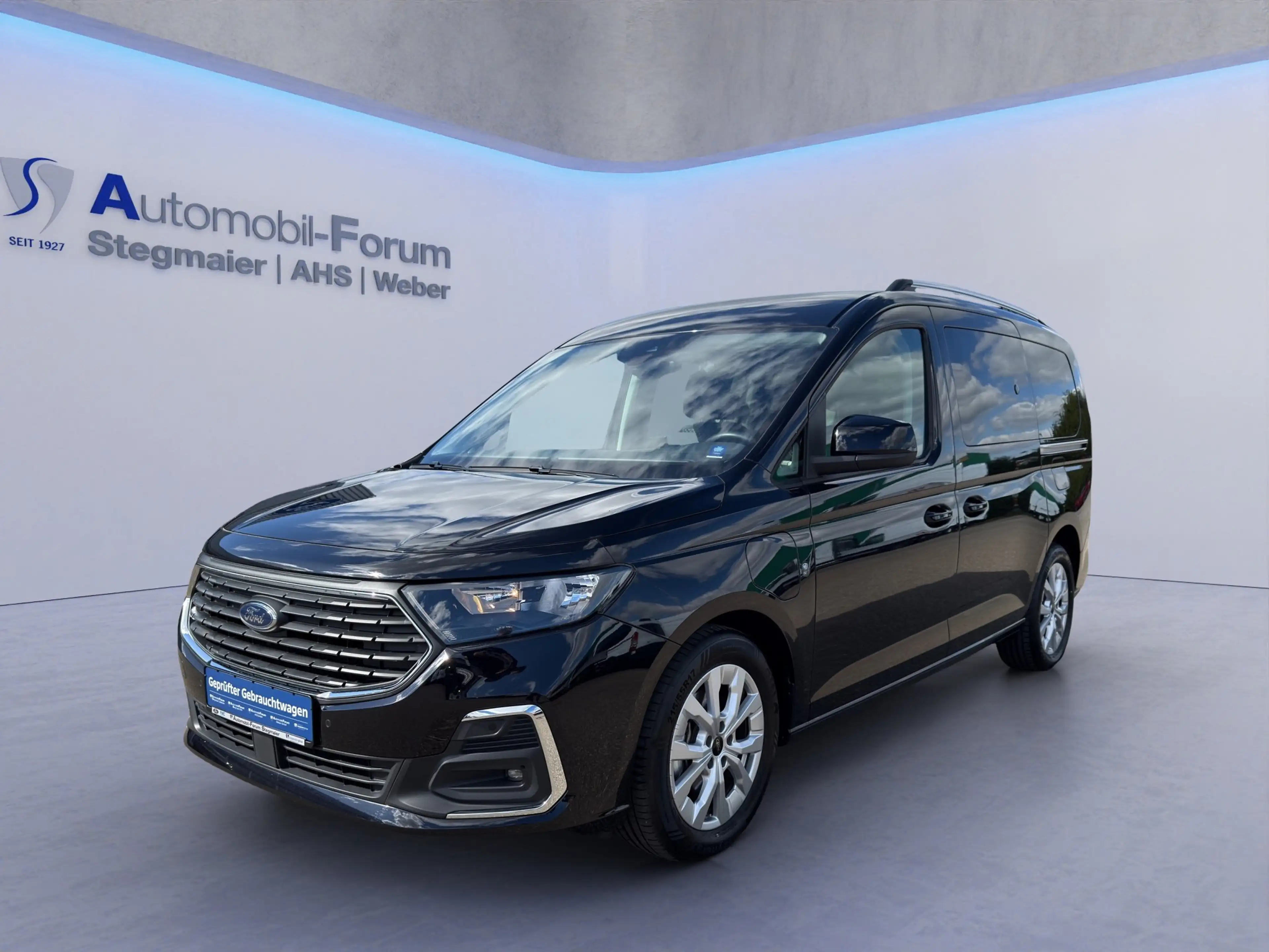 Ford Tourneo Connect Grand Titanium 1.5 EcoBoost PHEV *ERGO-SITZ* — photo 2