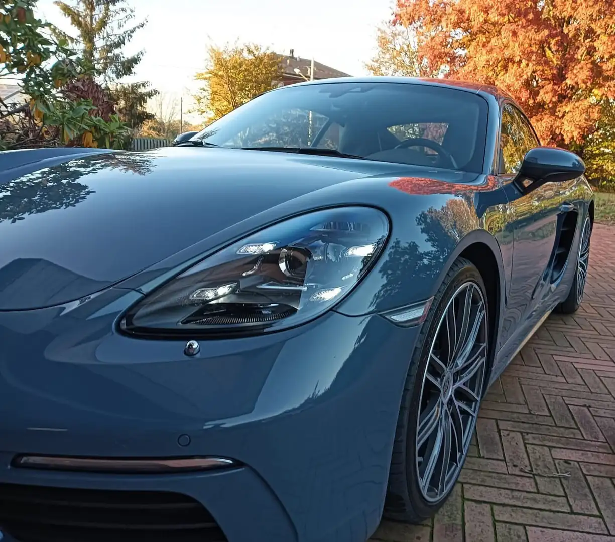 Porsche 718 - 1