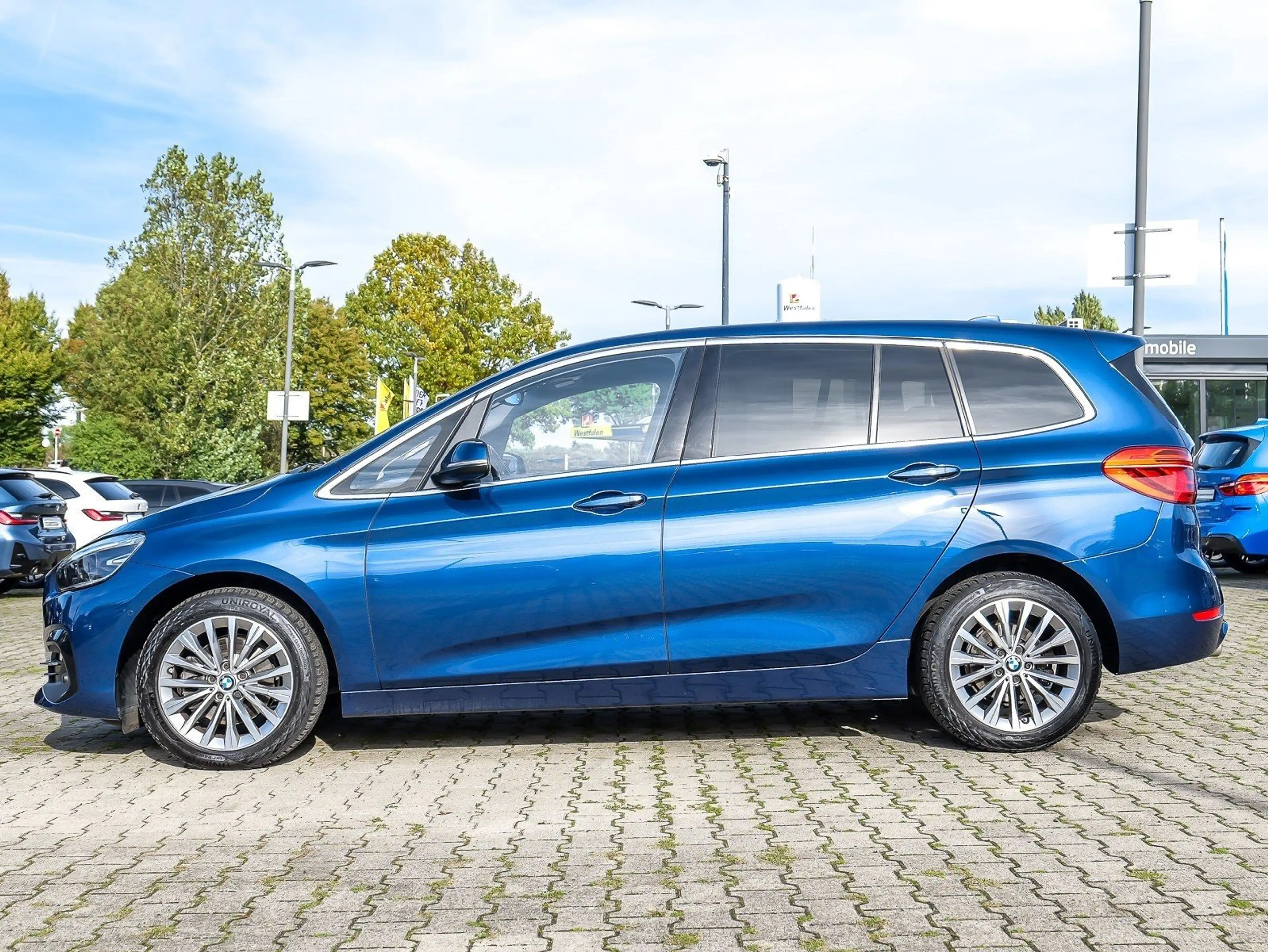 BMW 218 i Gran Tourer Luxury Line 3.Sitzreihe HuD LED RFK — photo 9