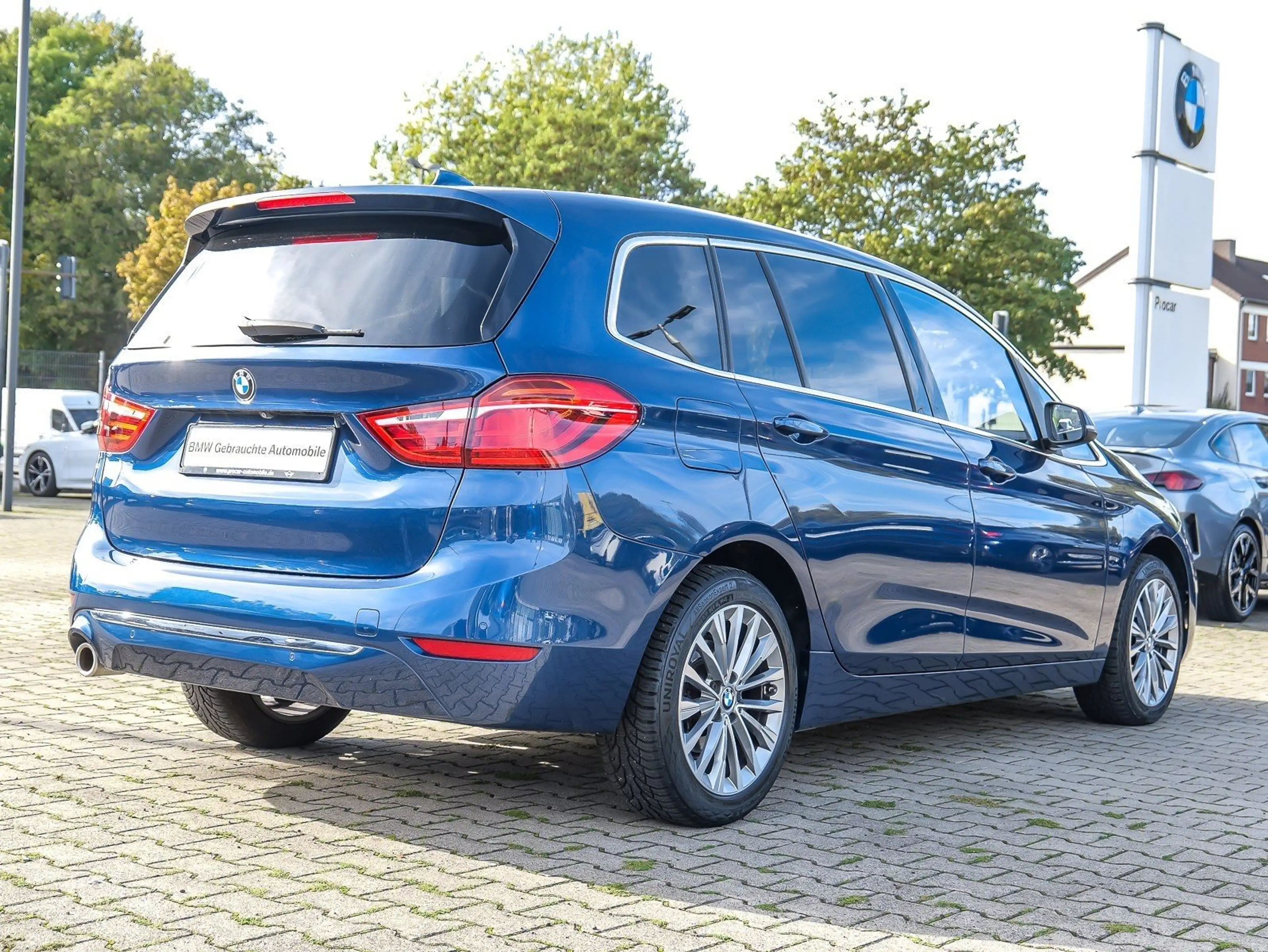 BMW 218 i Gran Tourer Luxury Line 3.Sitzreihe HuD LED RFK — photo 2