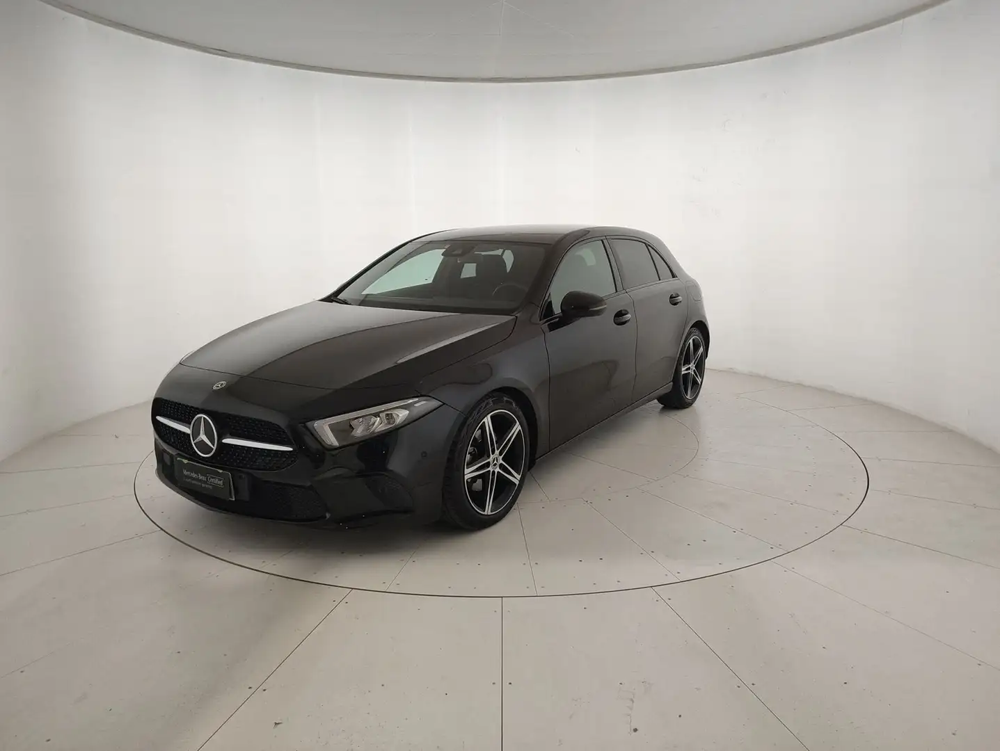 Mercedes-Benz A 180 A 180 d Sport Night edition auto Noir - 1