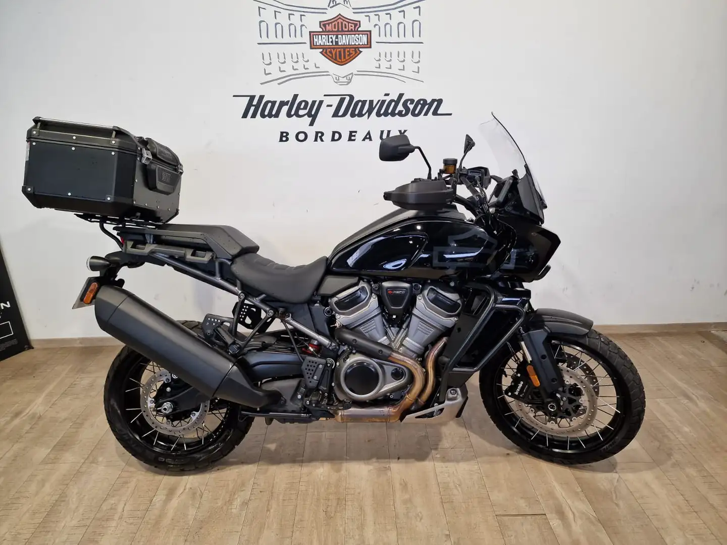 Harley-Davidson Pan America Noir - 1