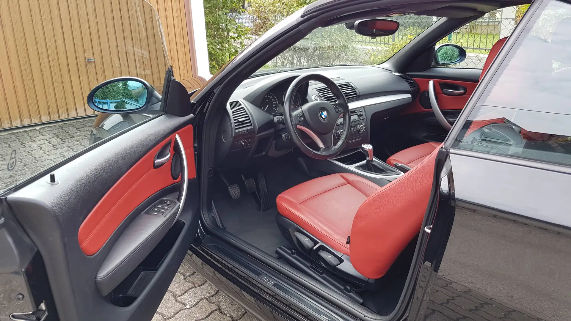 BMW 118 118i Cabrio Österreich-Paket Österreich-Paket Schwarz - 2