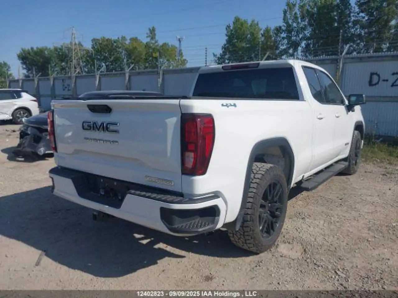 GMC Sierra 1500 снимка GMC Sierra 1500