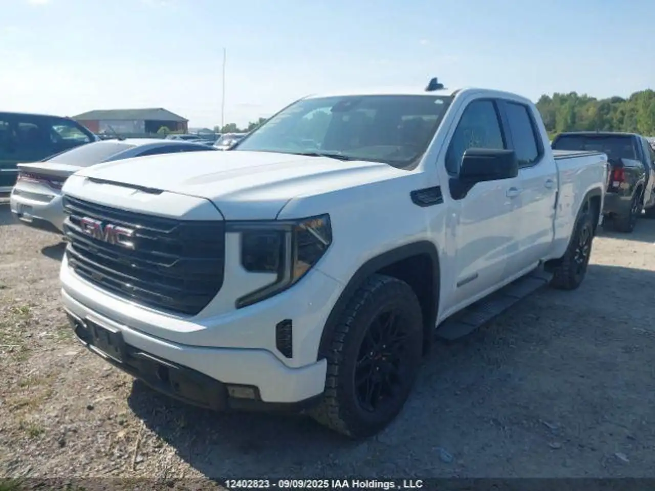 GMC Sierra 1500 снимка GMC Sierra 1500