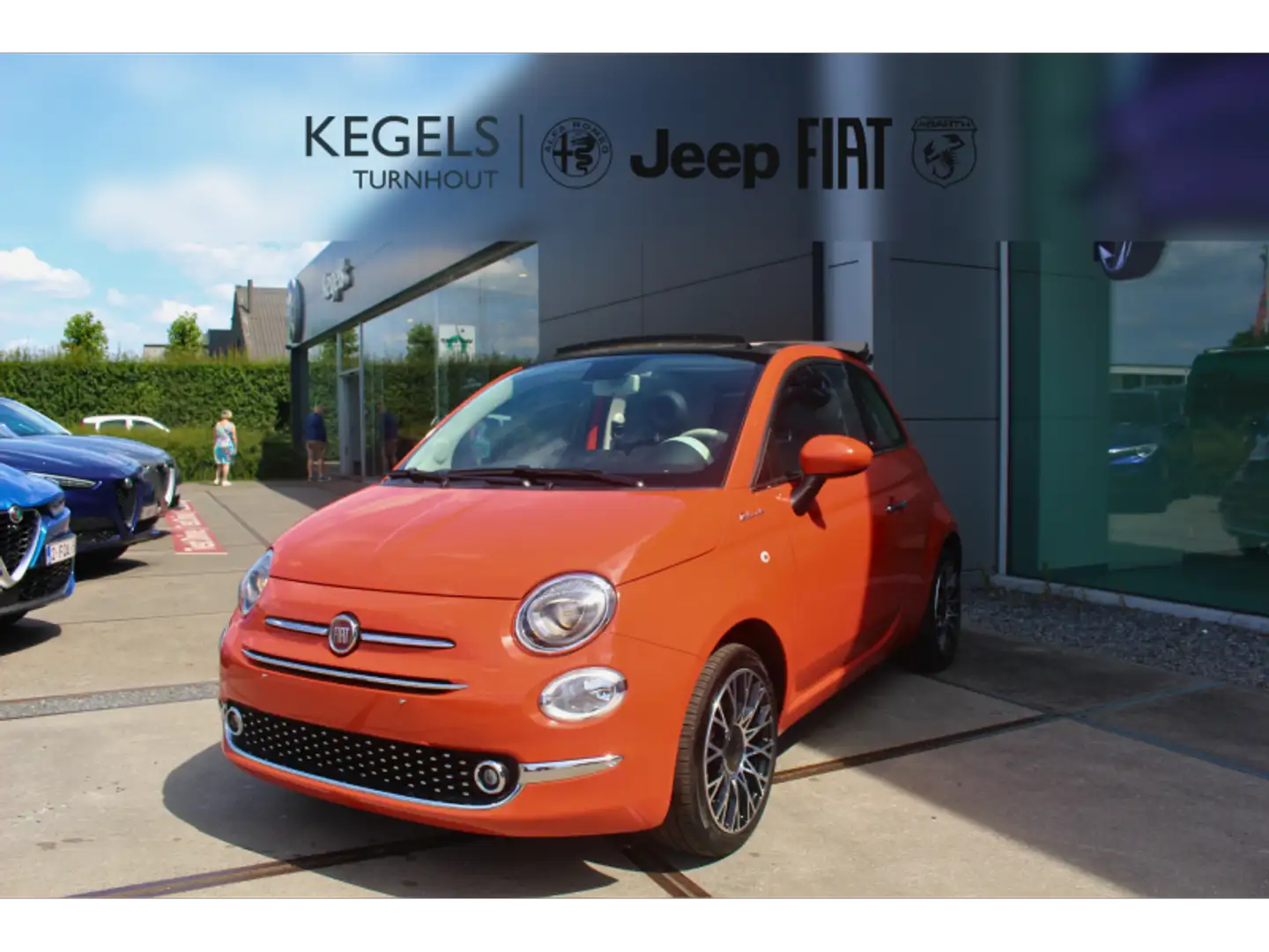 Fiat 500C DolceVita Hybrid 70 PK Orange - 1