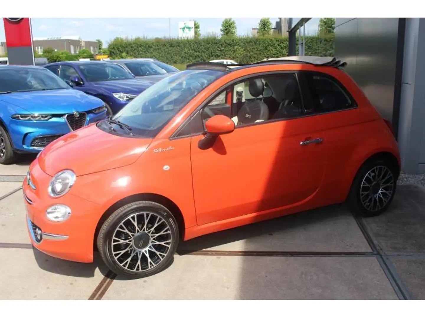 Fiat 500C DolceVita Hybrid 70 PK Orange - 2