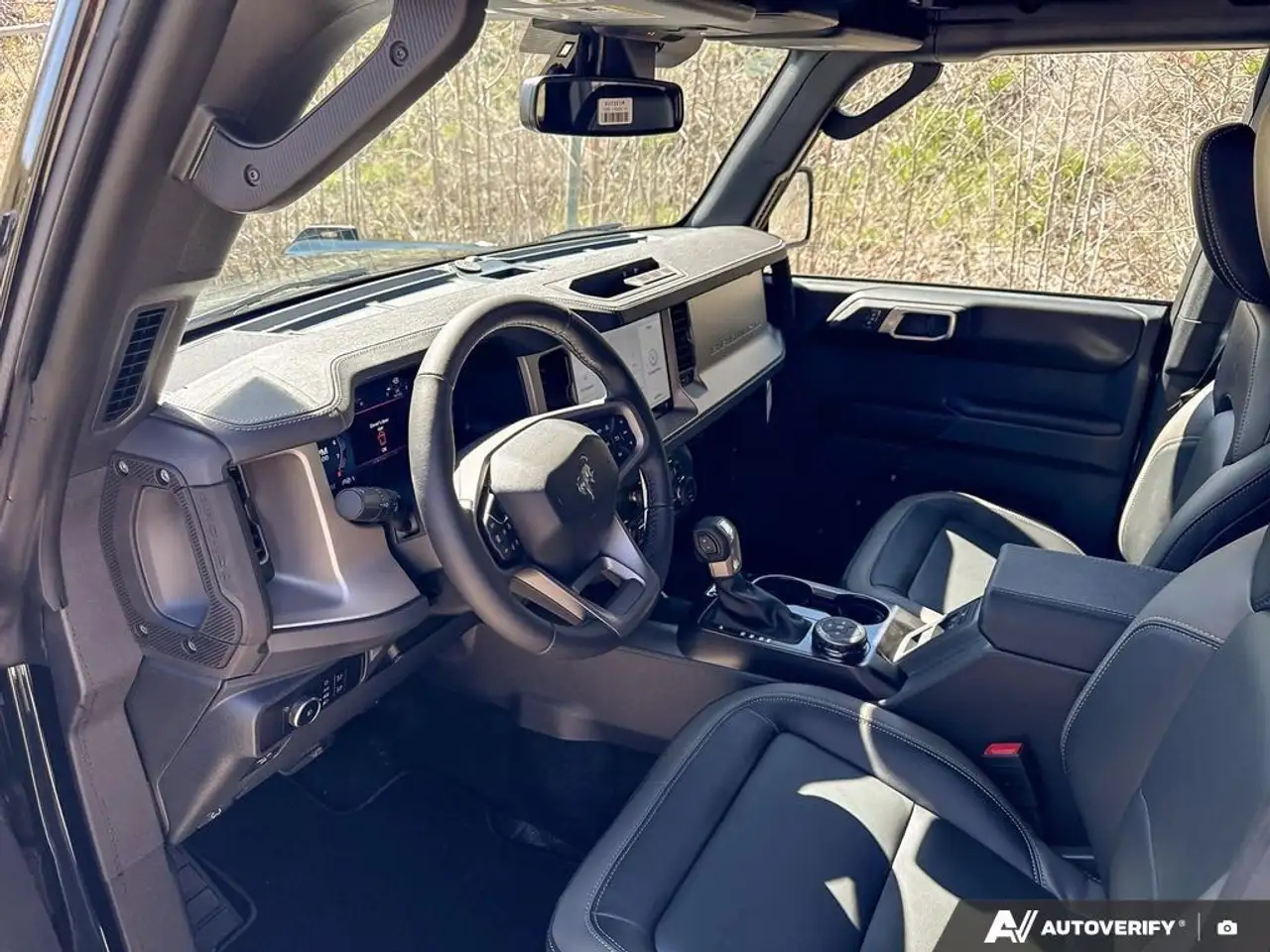 Ford Bronco снимка Ford Bronco