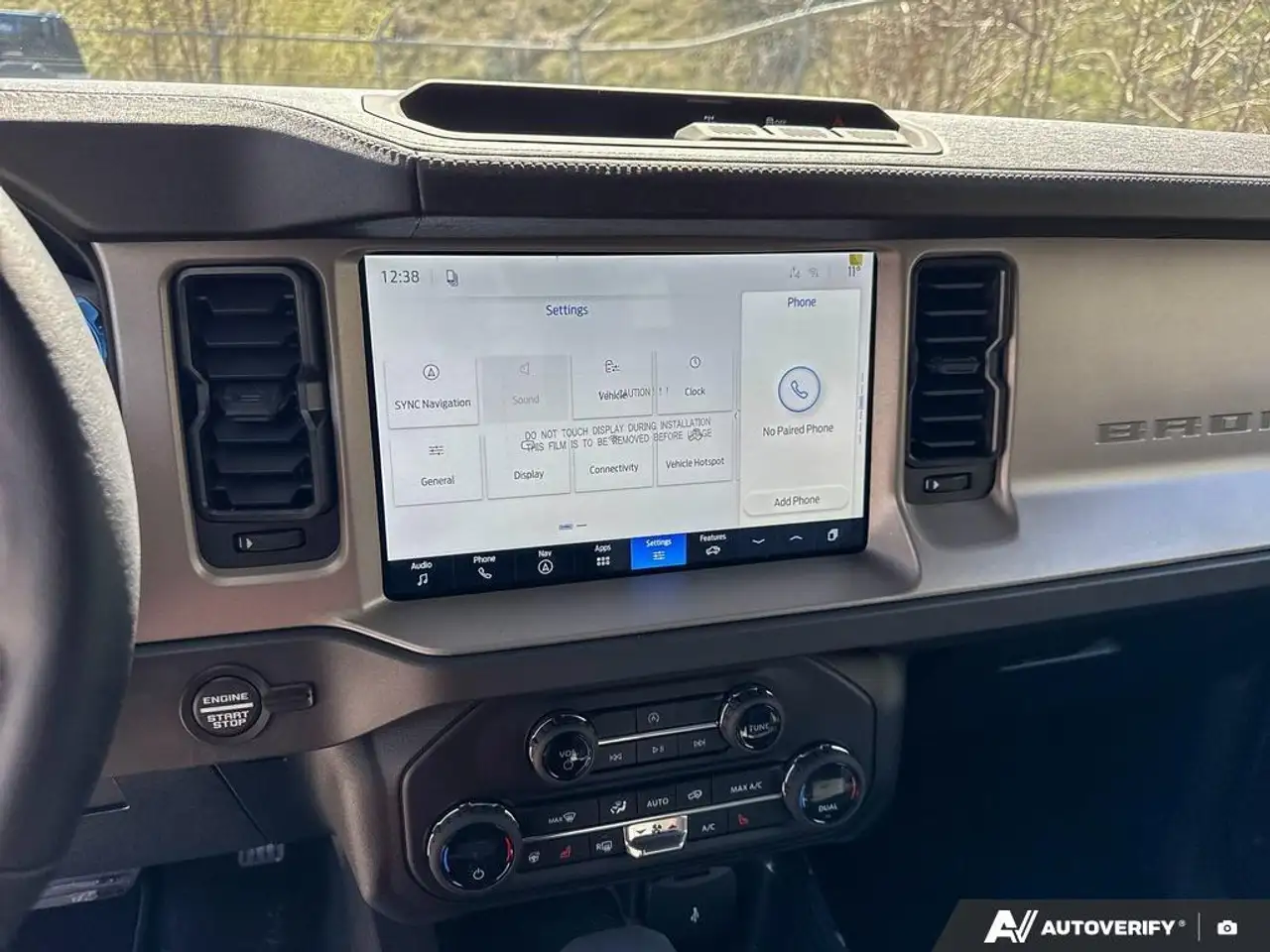 Ford Bronco снимка Ford Bronco