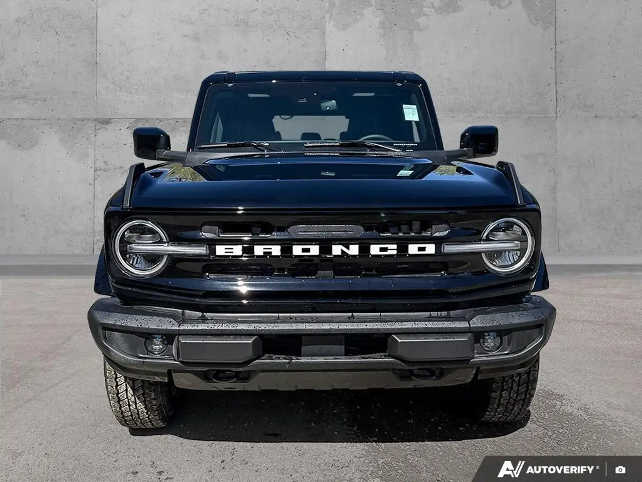 Ford Bronco снимка Ford Bronco