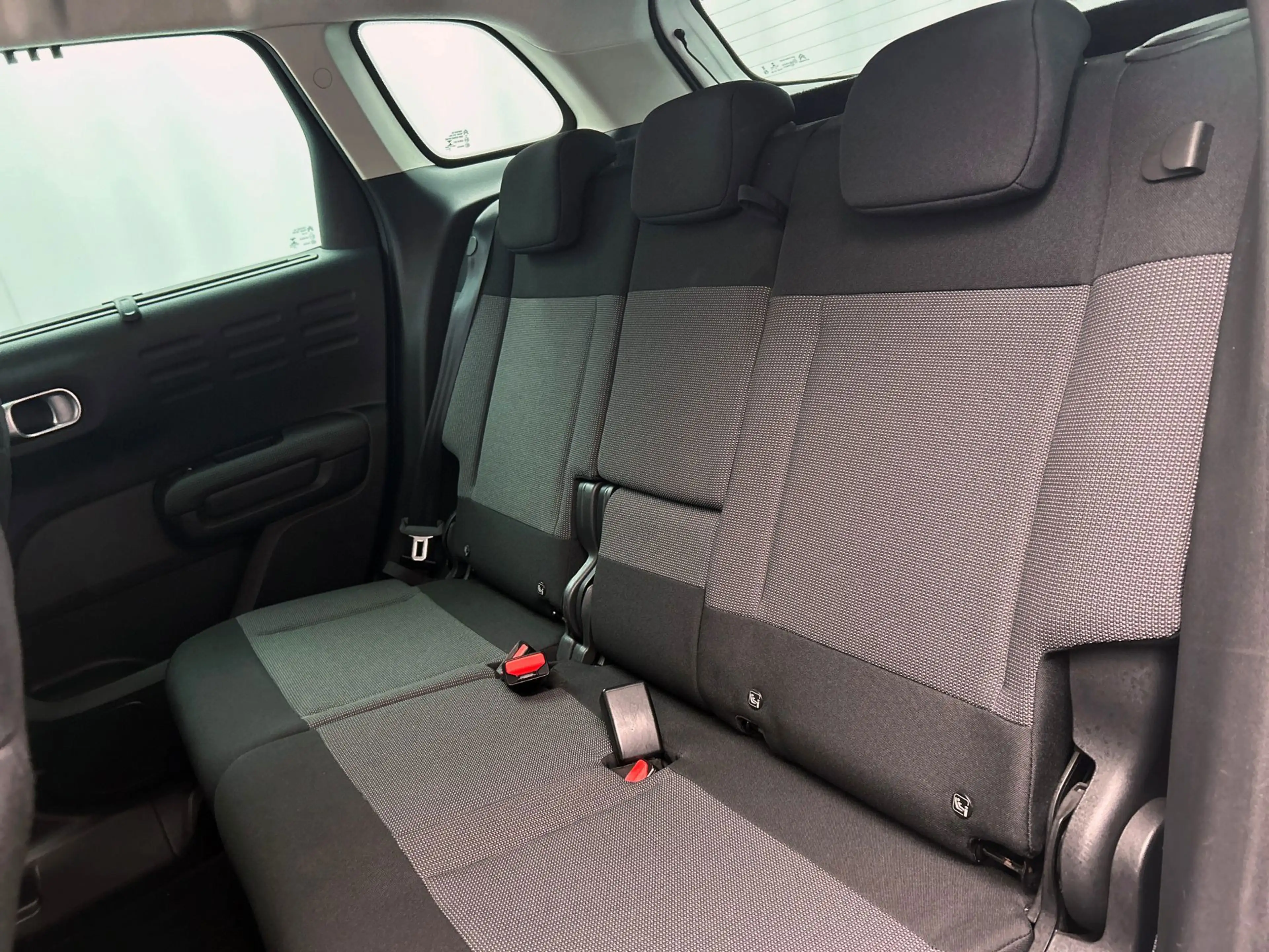 Citroen C3 Aircross 1.2 PureTech S&S Business | distributie vv. | Clim — photo 39