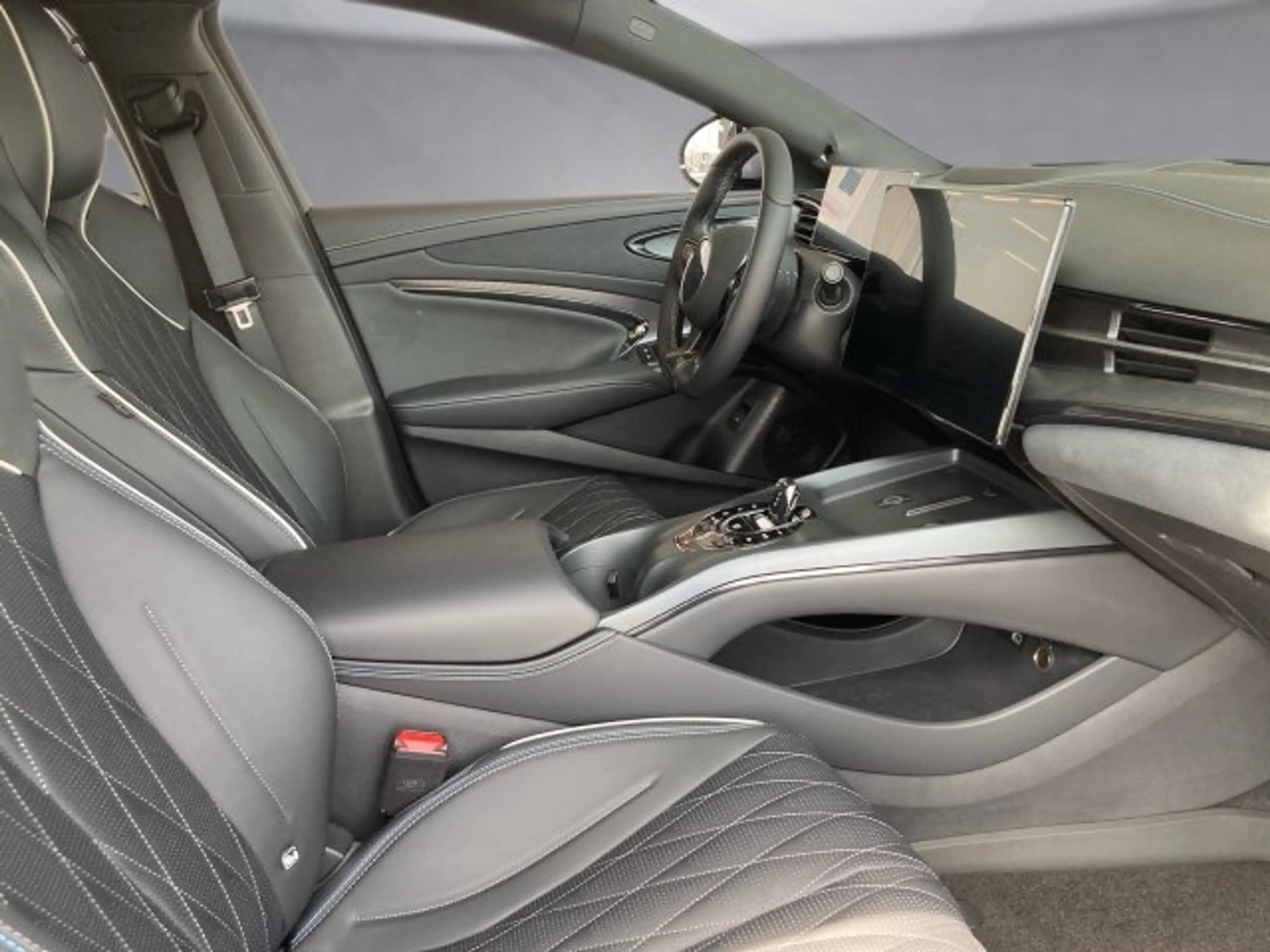 BYD Seal Excellence AWD MY26 — photo 11