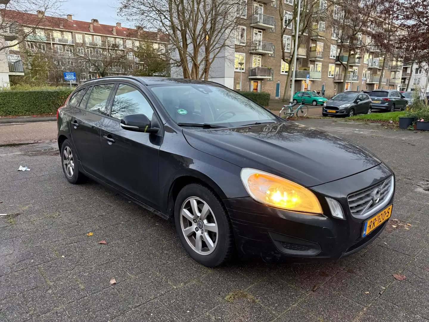 Volvo V60 1.6 D2 Ocean Race Euro 5 Cruise Trekhaak Zwart - 2