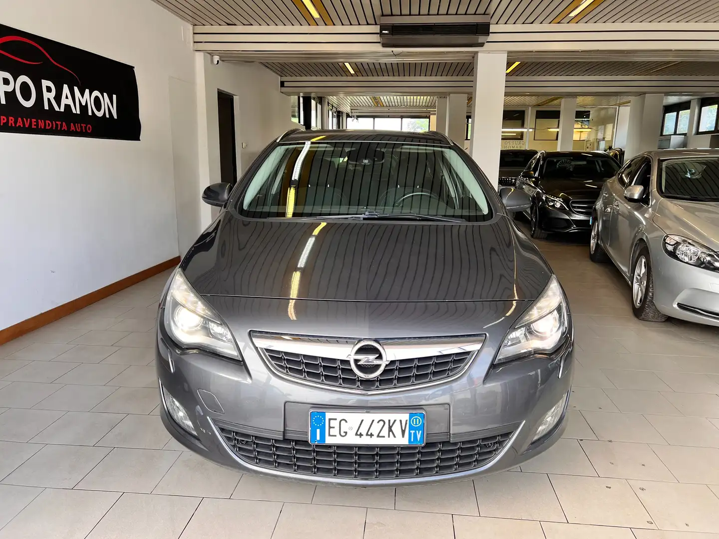 Opel Astra Astra Sports Tourer 2.0 cdti Cosmo S 160cv Grigio - 2