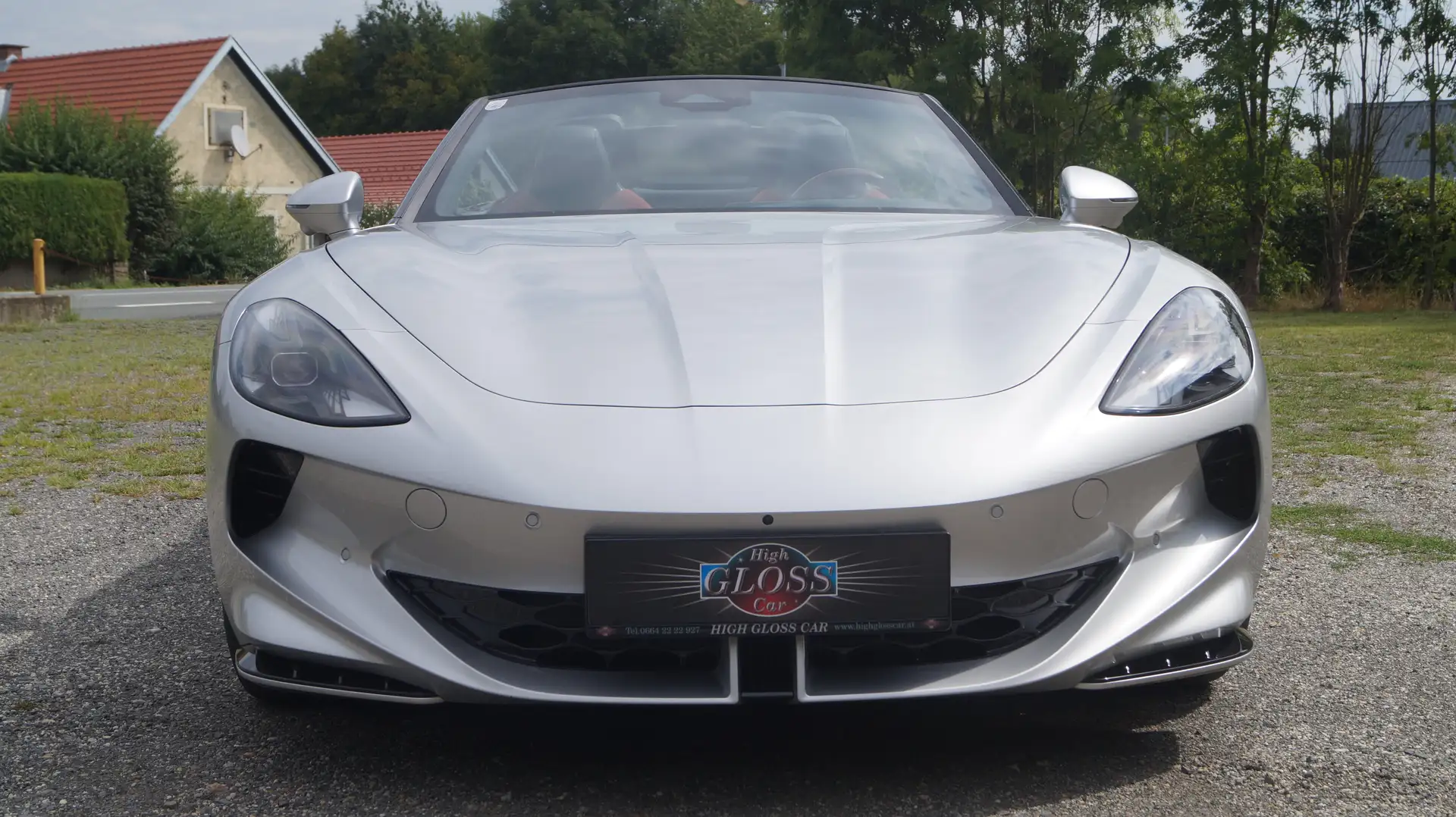 MG Cyberster GT 77kWh AWD, NEUWERTIG, GARANTIE BIS 11.2031 Silber - 2