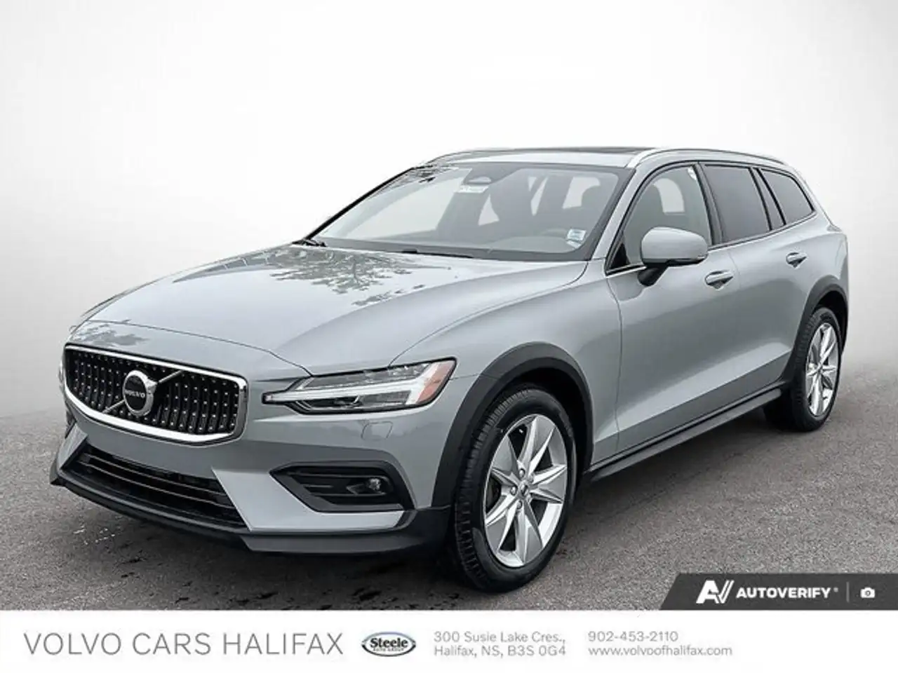 2024 Volvo V60 Cross Country