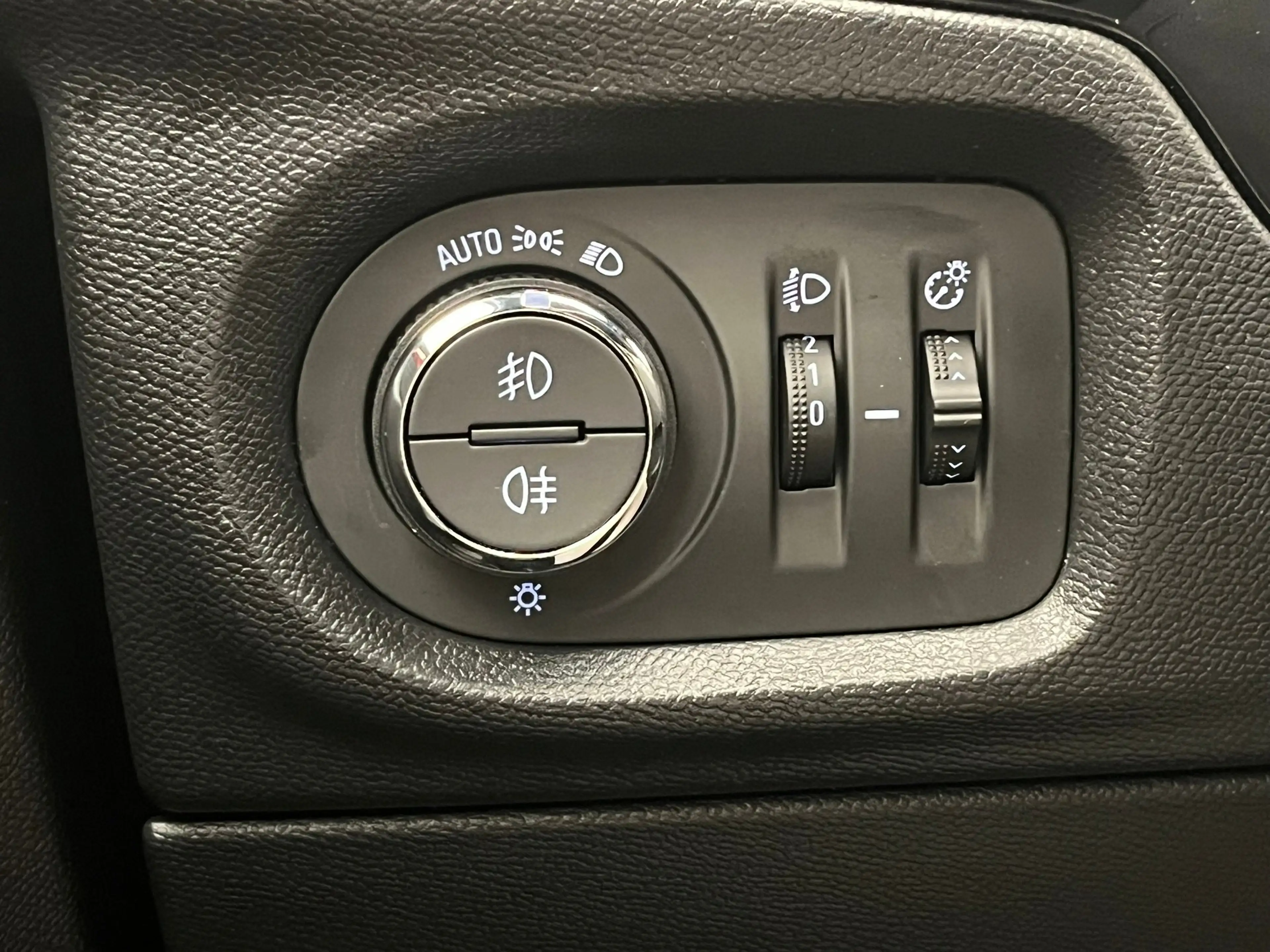 Opel Corsa-e Electric Long Range Yes 51 kWh Stoel+Stuurverwarmi — photo 21