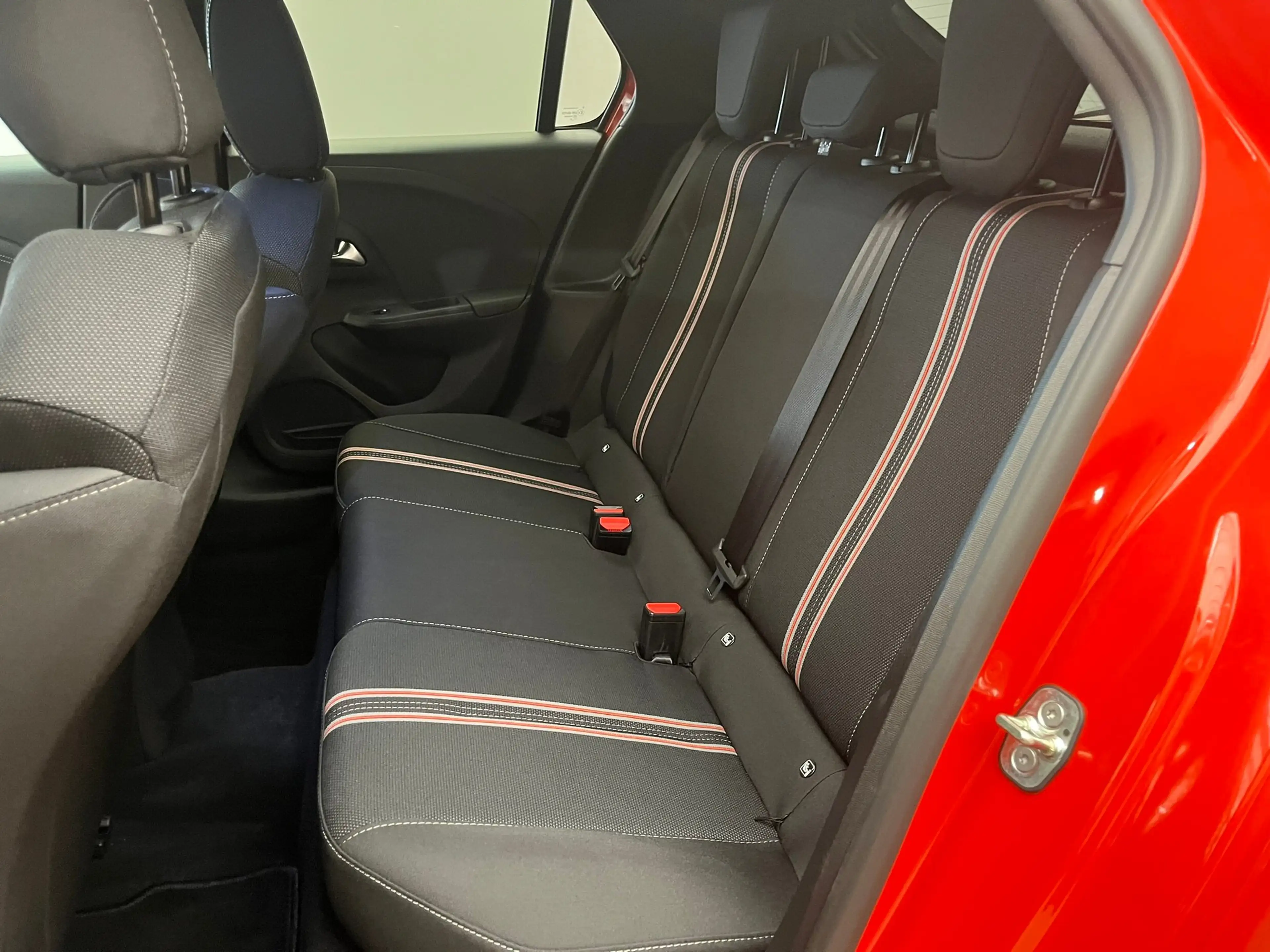 Opel Corsa-e Electric Long Range Yes 51 kWh Stoel+Stuurverwarmi — photo 13