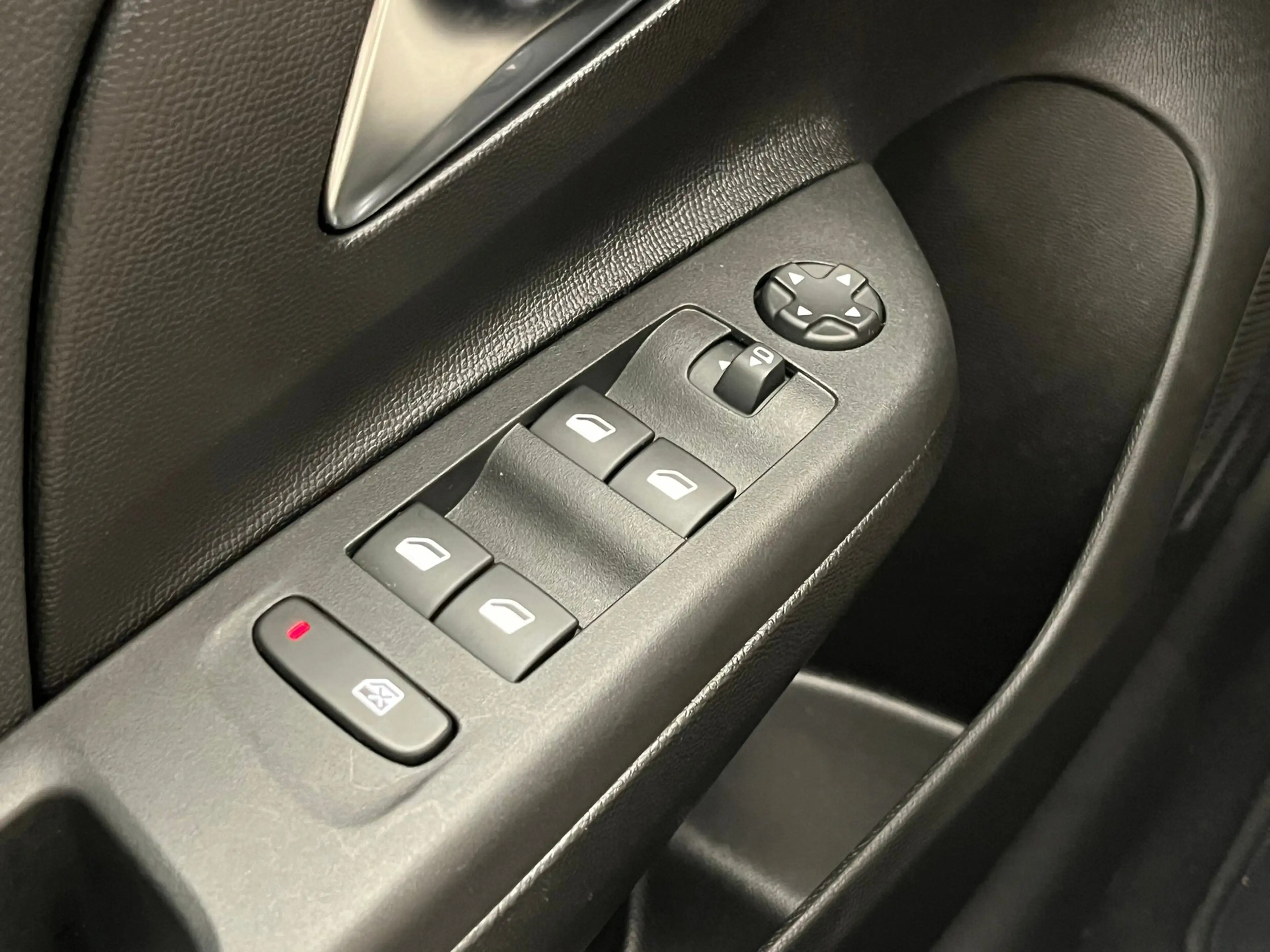 Opel Corsa-e Electric Long Range Yes 51 kWh Stoel+Stuurverwarmi — photo 20