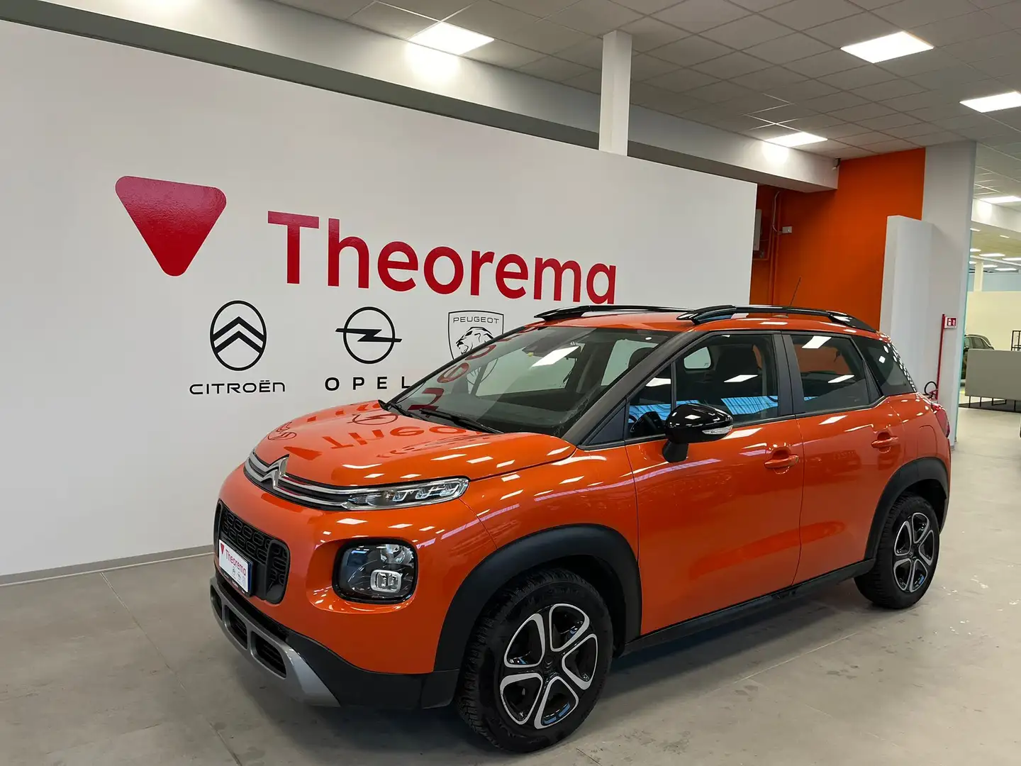 Citroen C3 Aircross Aircross 1.2 PureTech Feel Oranje - 1