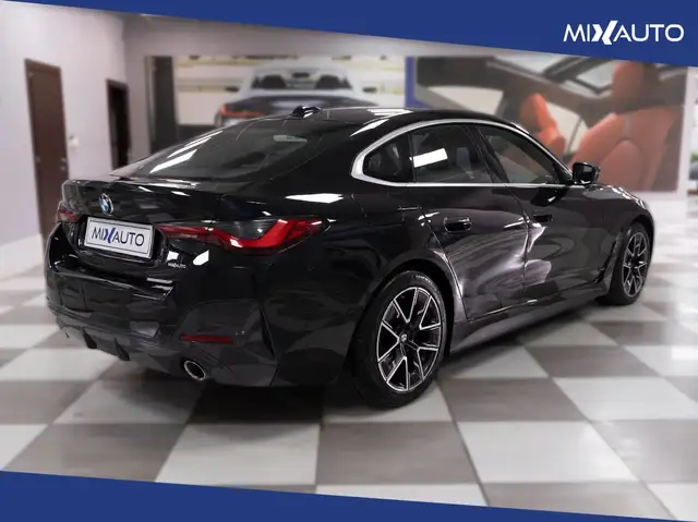 BMW 4 Series view 5