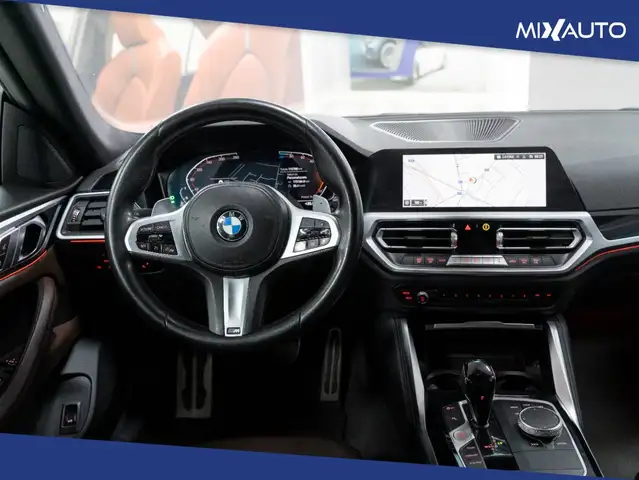 BMW 4 Series view 11