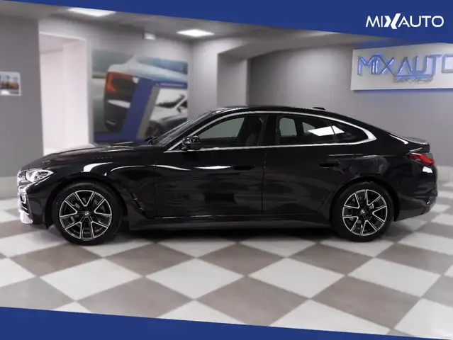 BMW 4 Series view 3