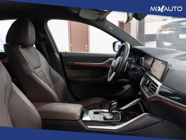 BMW 4 Series view 14