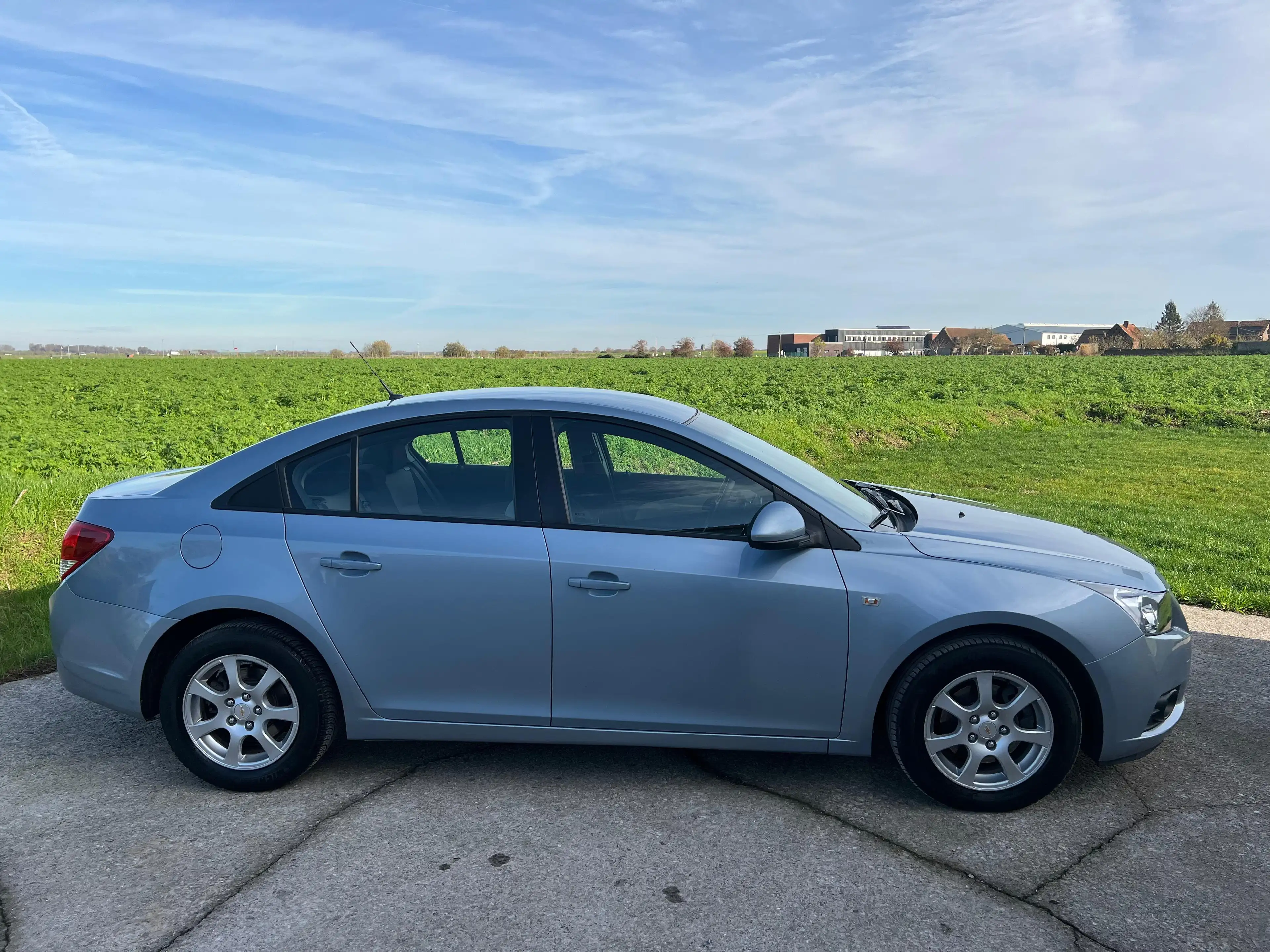 Chevrolet Cruze **1er Propriétaire***60000km*** — photo 4