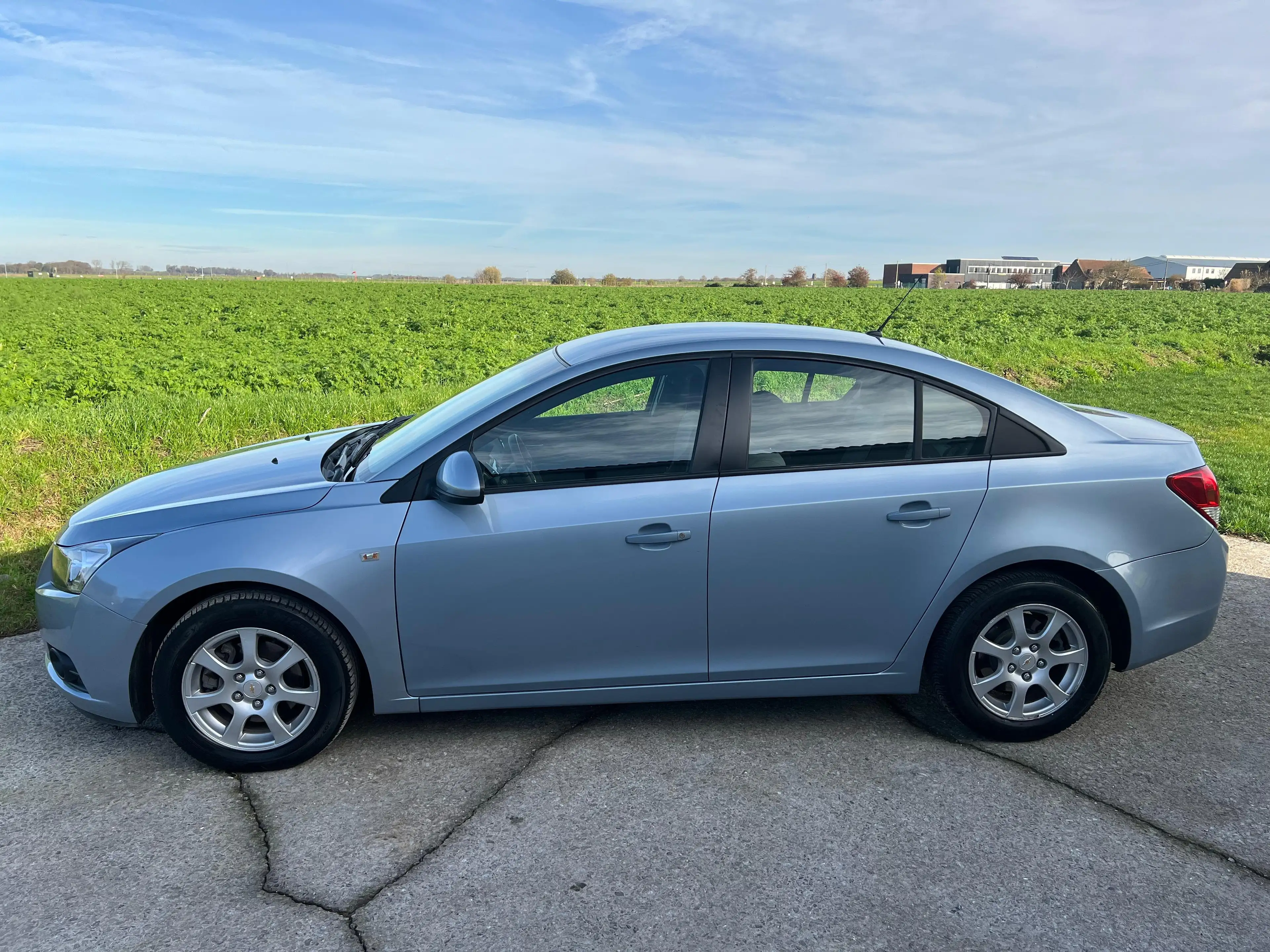 Chevrolet Cruze **1er Propriétaire***60000km*** — photo 8