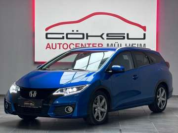 *Tourer Executive*Autom.*Navi*Kamera*Leder*