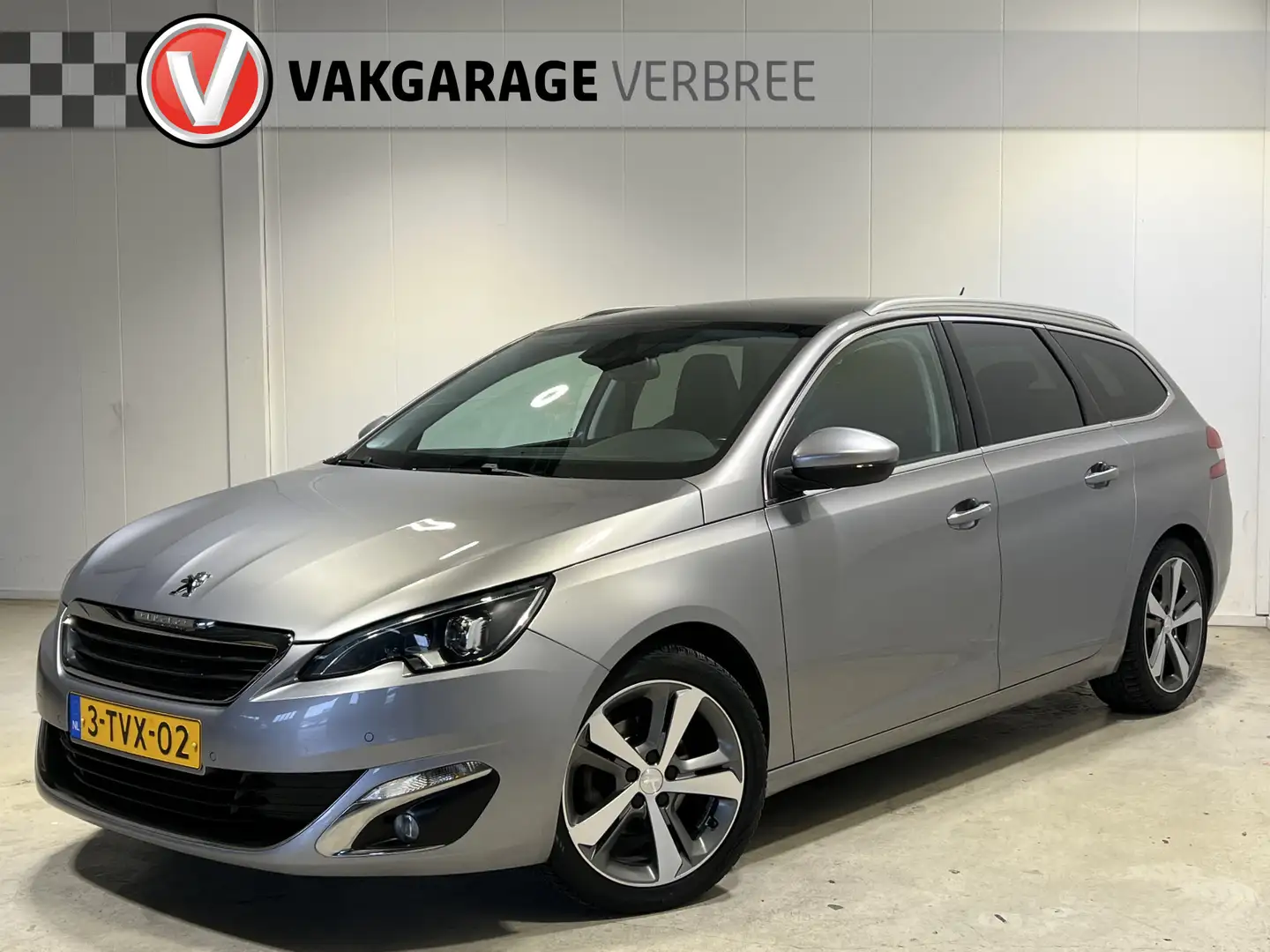 Peugeot 308 SW 1.2 e-THP Première | Navigatie | Panoramadak | Grijs - 1