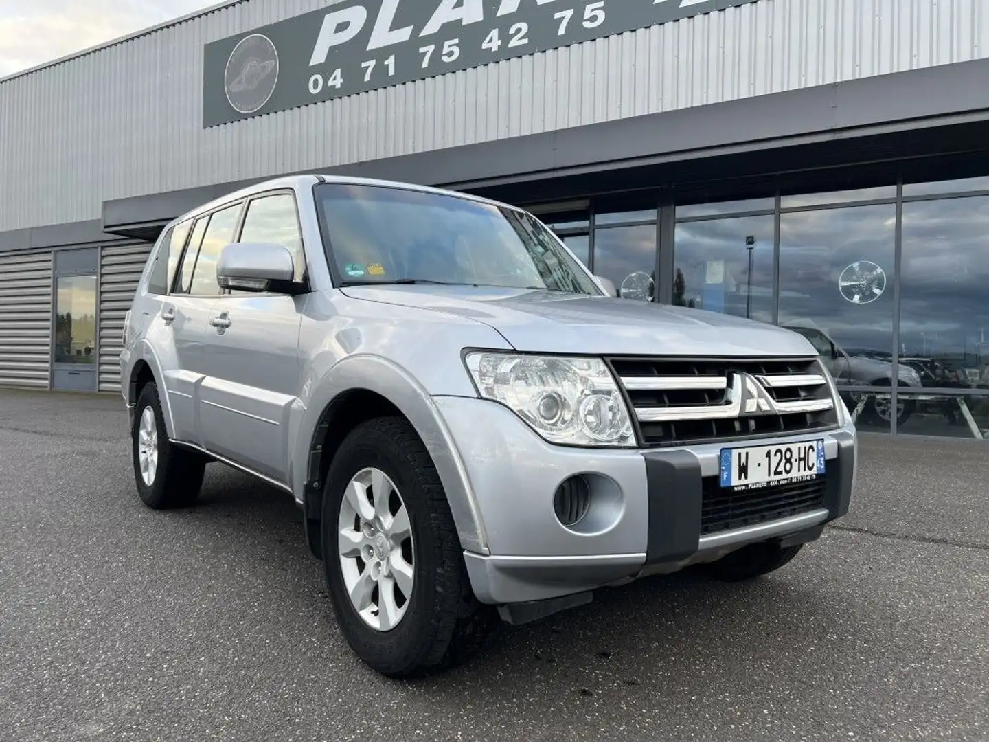 Mitsubishi Pajero 3.2 DID 200 CV Long Invite Boite Mécanique Gris - 2
