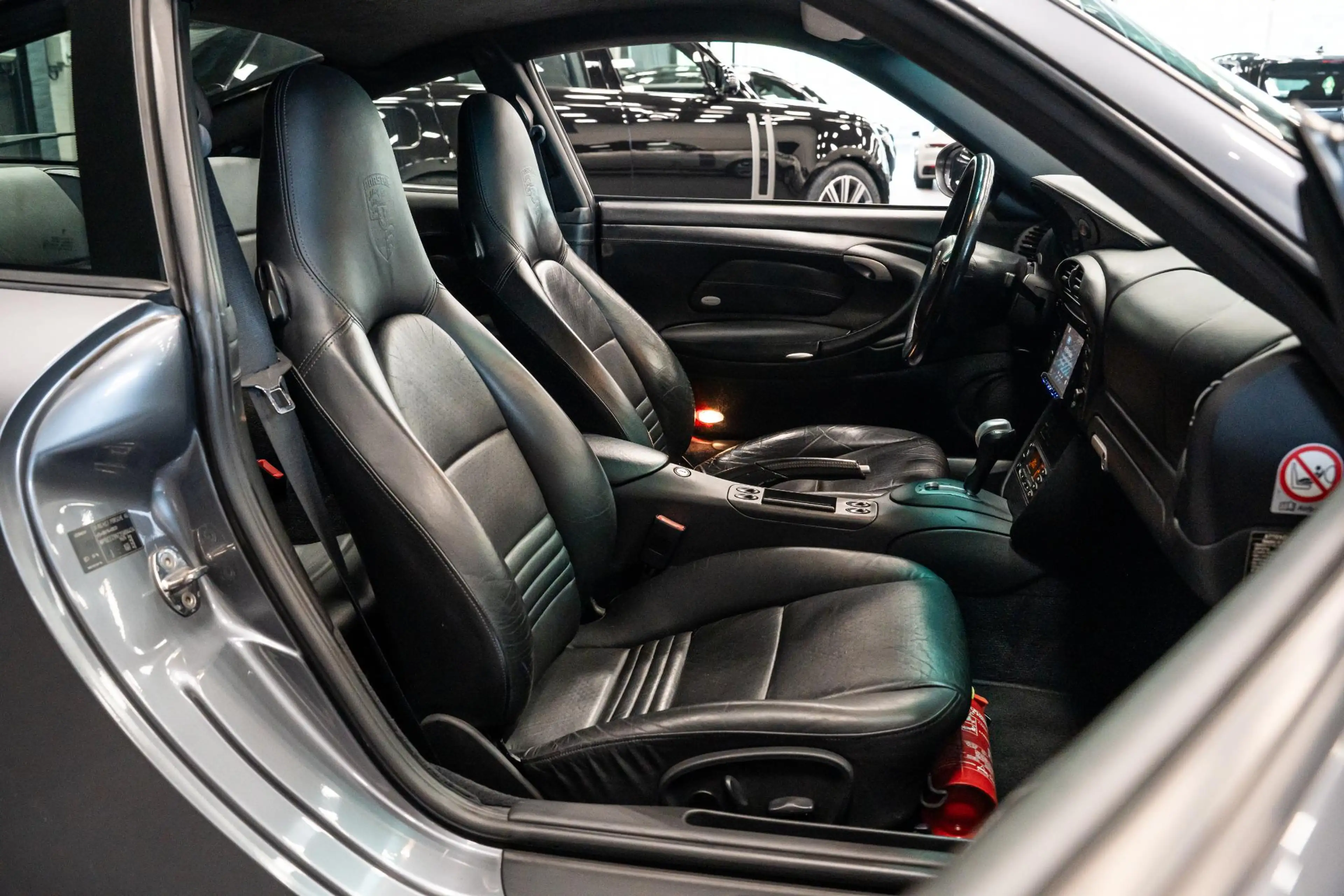 Porsche 996 3.6 Coupé Carrera 4S *Elektr. schuifdak / Bi-xenon — photo 18