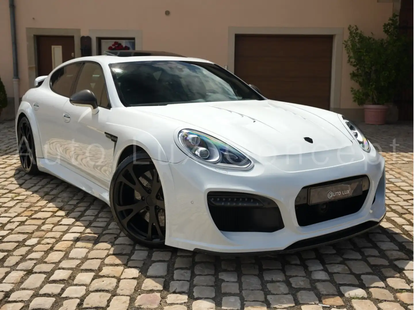 Porsche Panamera TECHART GrandGT No 99, NP : 346K€ Blanc - 2
