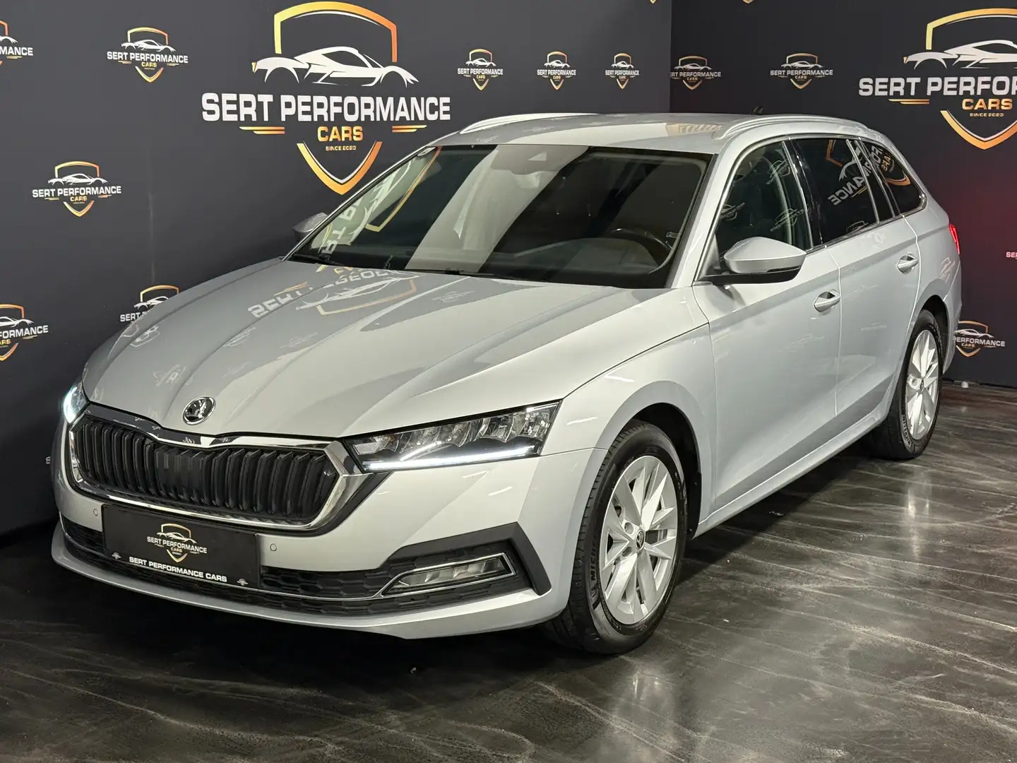 Skoda Octavia Style Gris - 1