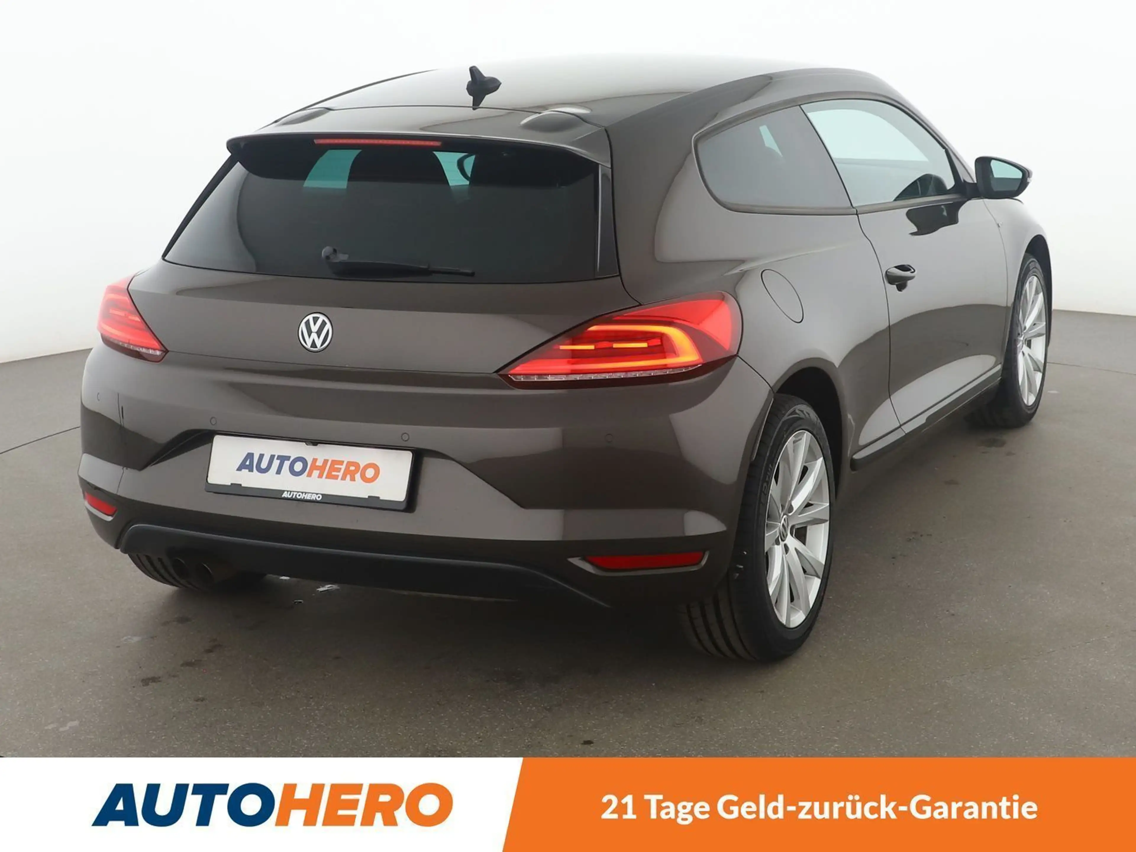Volkswagen Scirocco 2.0 TSI Club BM*NAVI*CAM*PDC*SHZ*KLIMA*TEMPO* — photo 6