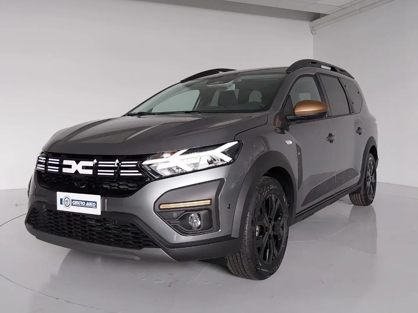 Dacia Jogger 1.0 TCe GPL 100 CV 7 posti Extreme Grau - 2