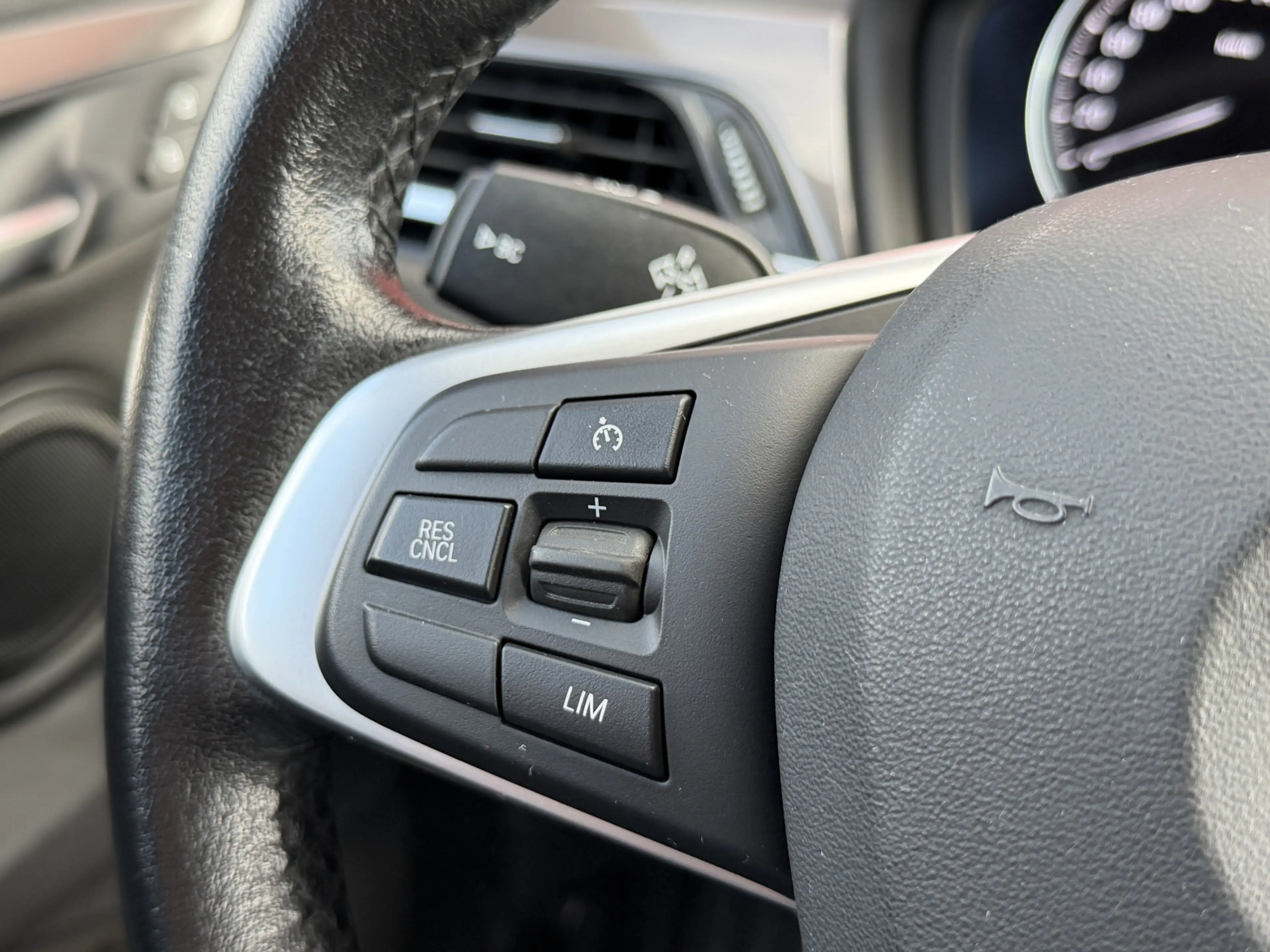 BMW X1 sDrive20i Executive | 1ste eig. | Camera | Rijklaa — photo 15