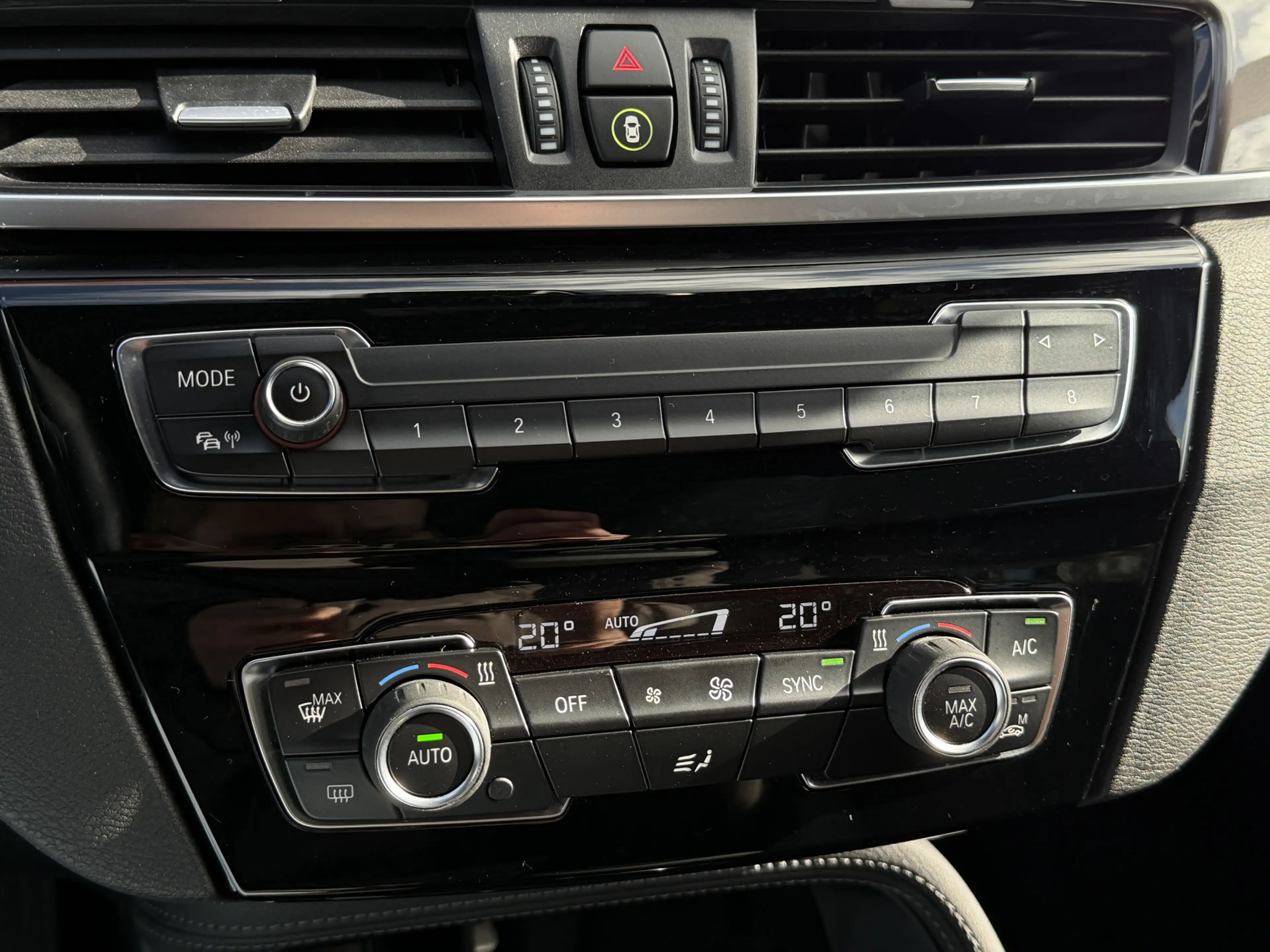 BMW X1 sDrive20i Executive | 1ste eig. | Camera | Rijklaa — photo 18