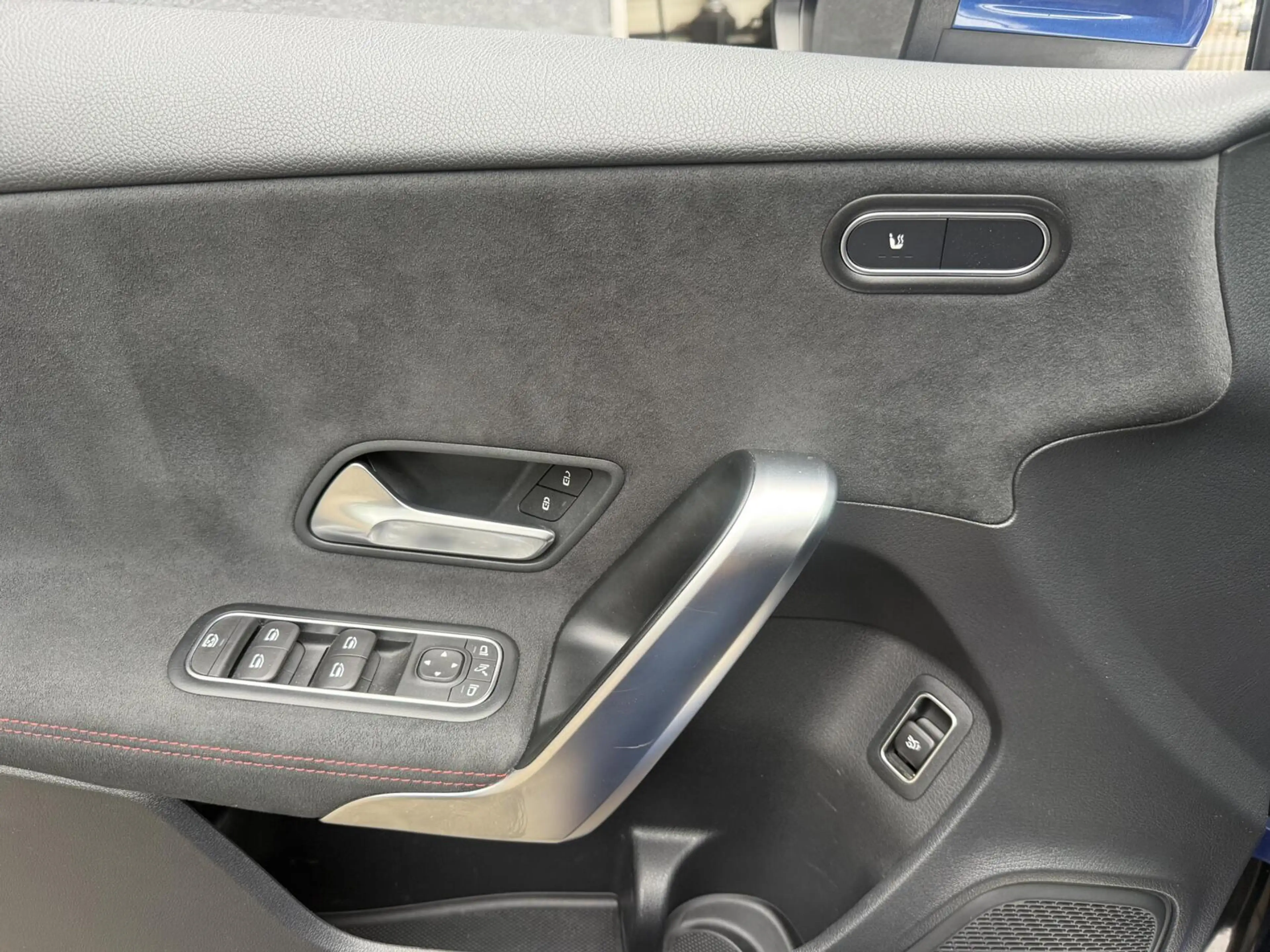 Mercedes-Benz A 200 AMG Line ADAPTIVE CRUISEC. — photo 16