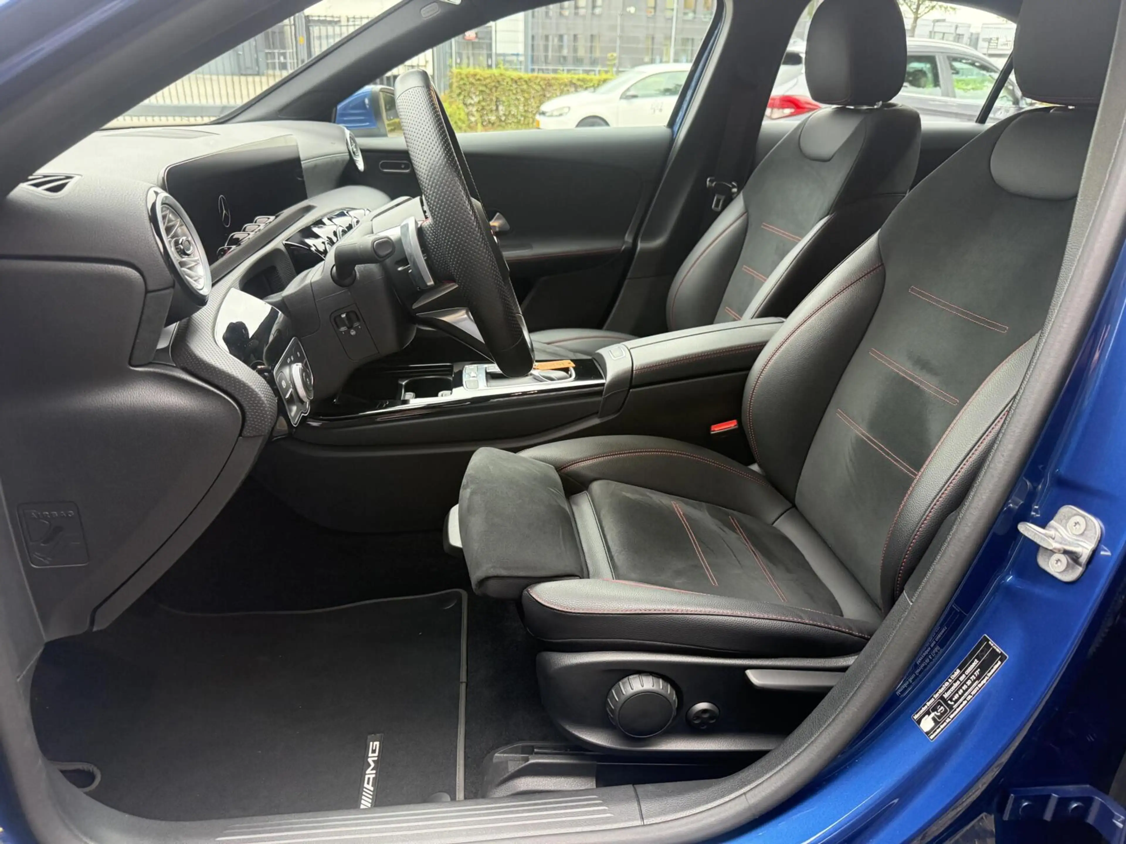 Mercedes-Benz A 200 AMG Line ADAPTIVE CRUISEC. — photo 8