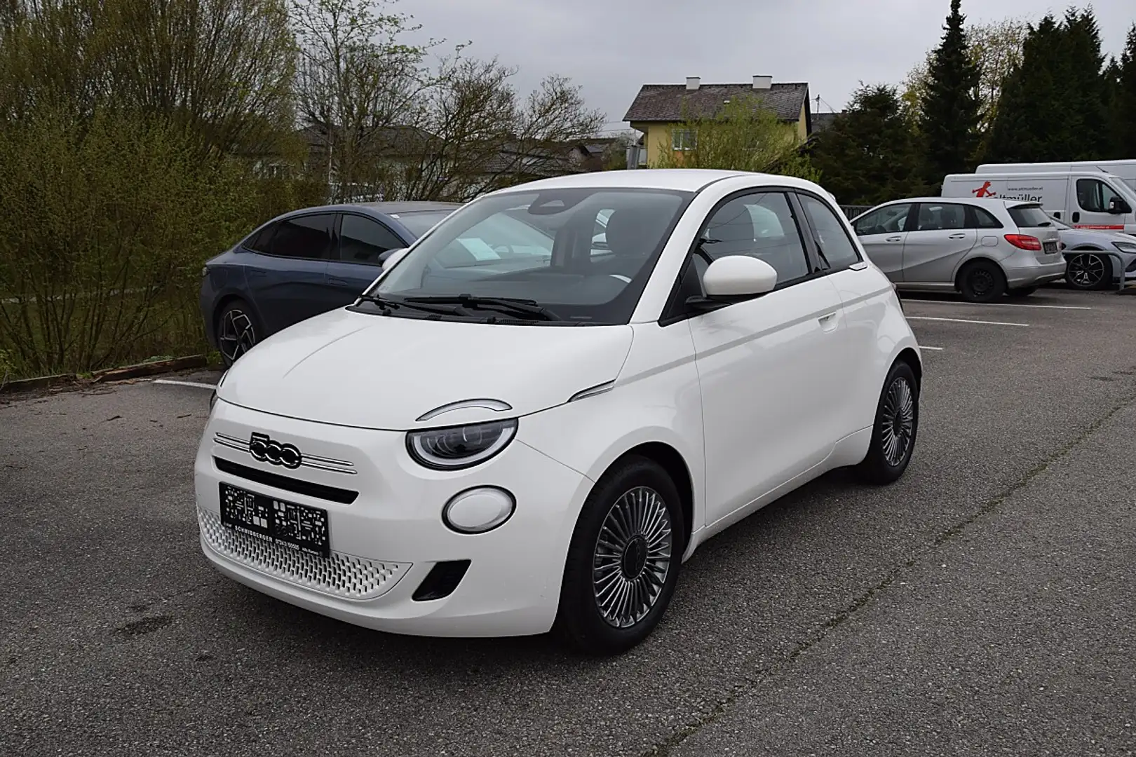 Fiat 500 Hatchback Hybrid Torino **Lagerfahrzeug** Weiß - 1