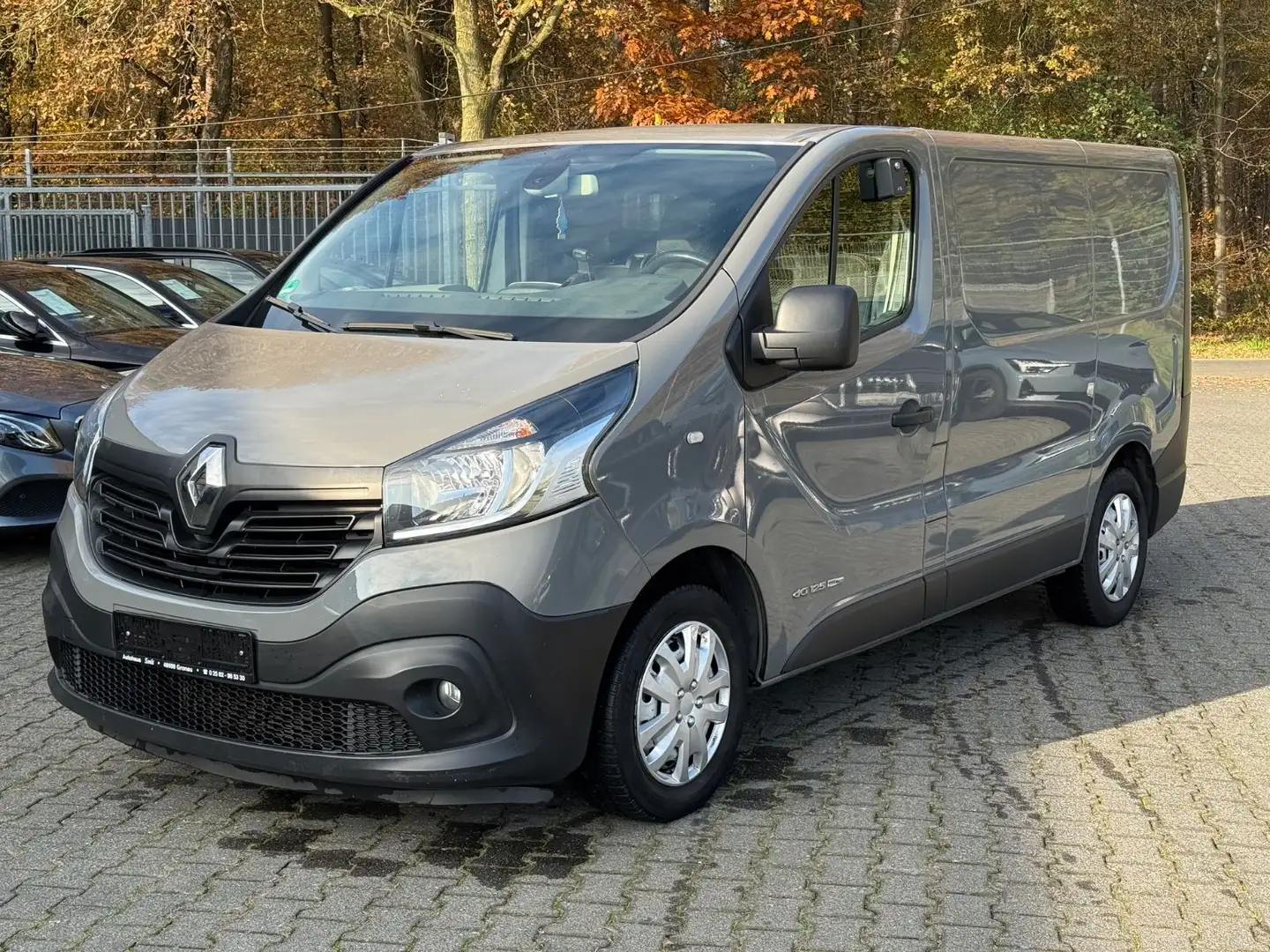 Renault Trafic Kasten L1H1 2,7t Komfort Deluxe Klima Na Grau - 1