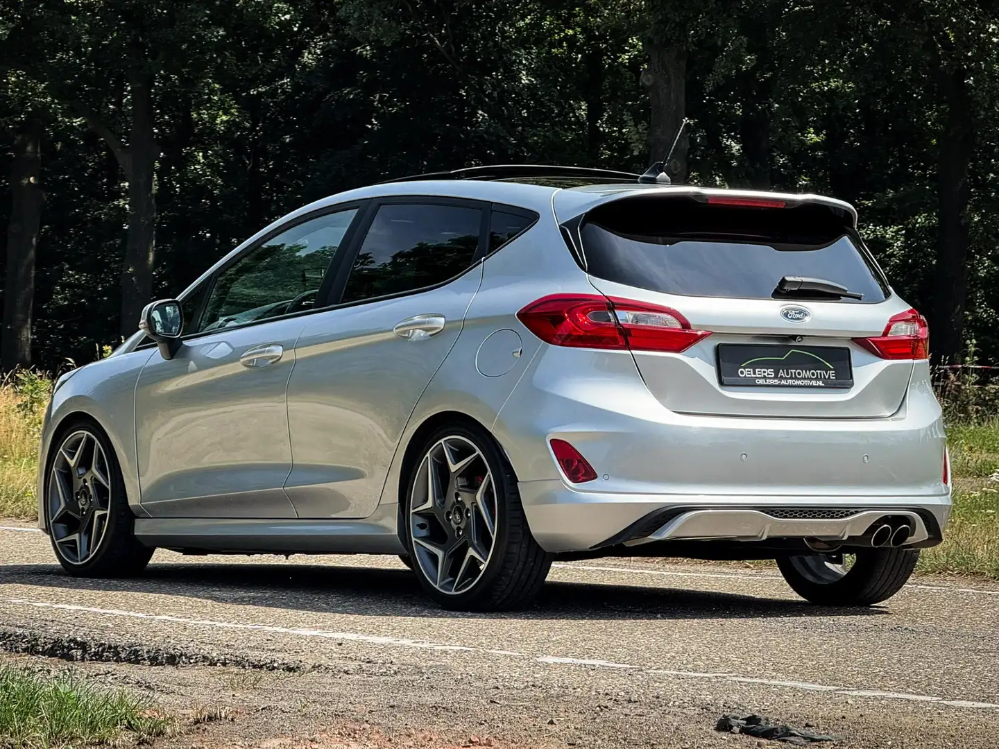 Ford Fiesta 1.5 EcoBoost ST-3 | Performance pack | Panorama | Gris - 2