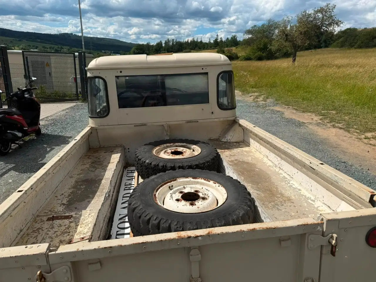 Land Rover Series Santana Pritsche, foto 12