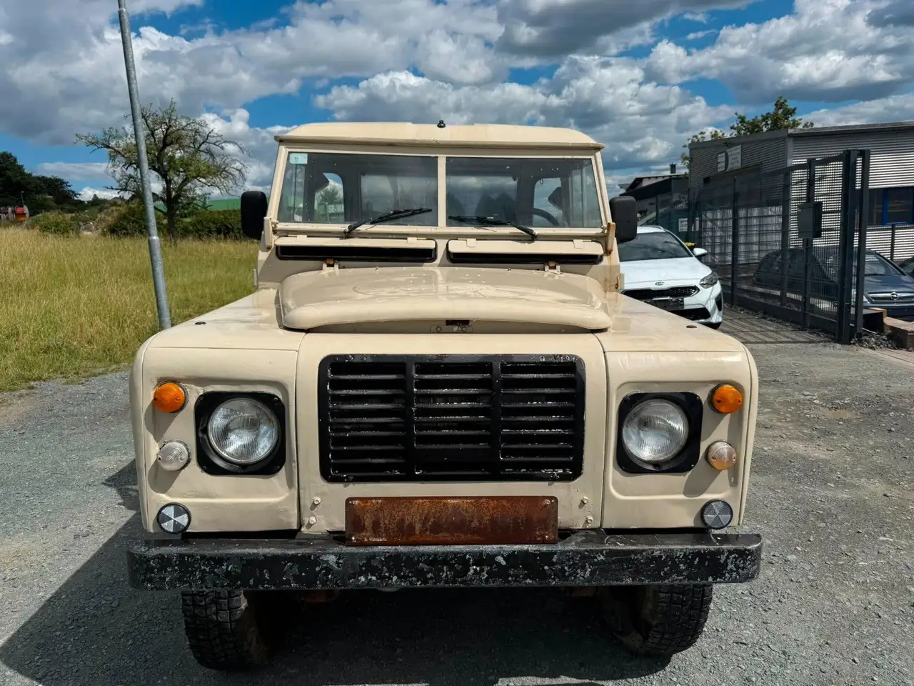 Land Rover Series Santana Pritsche, foto 2