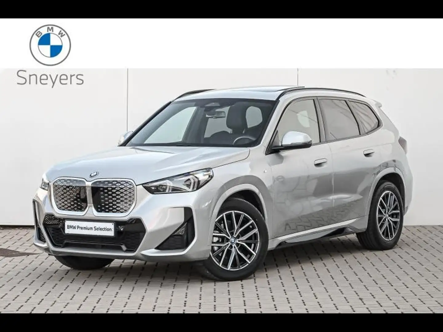 BMW Ix1